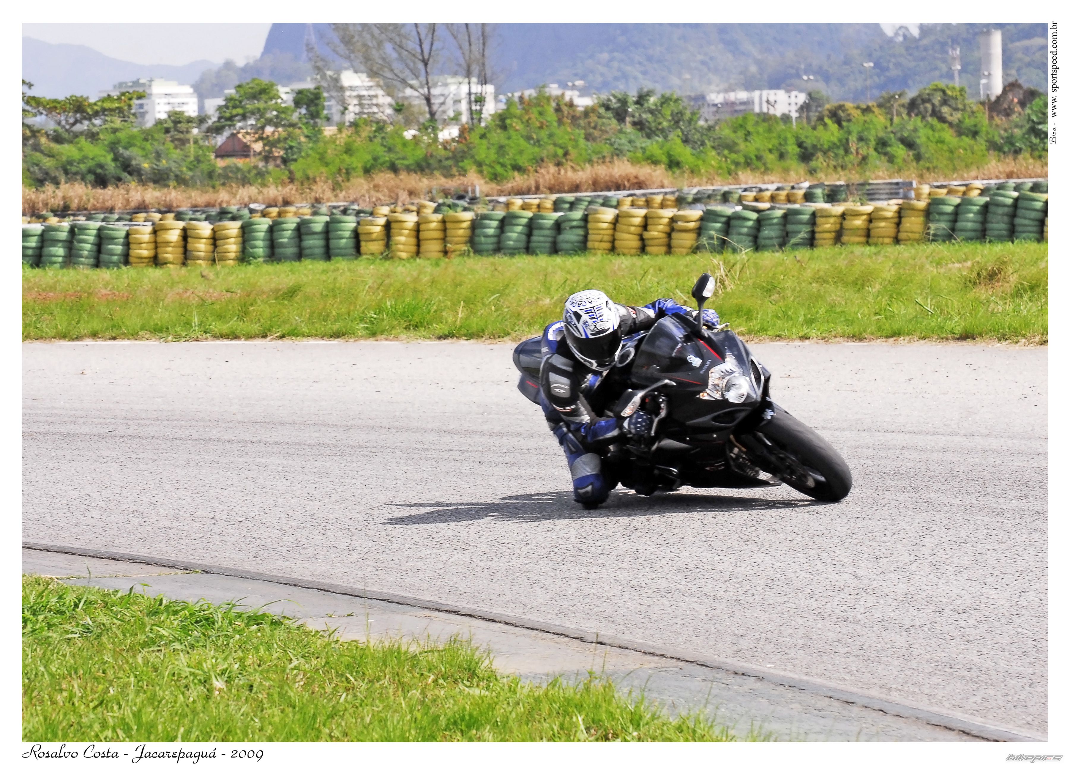 Bike Photo 1905178