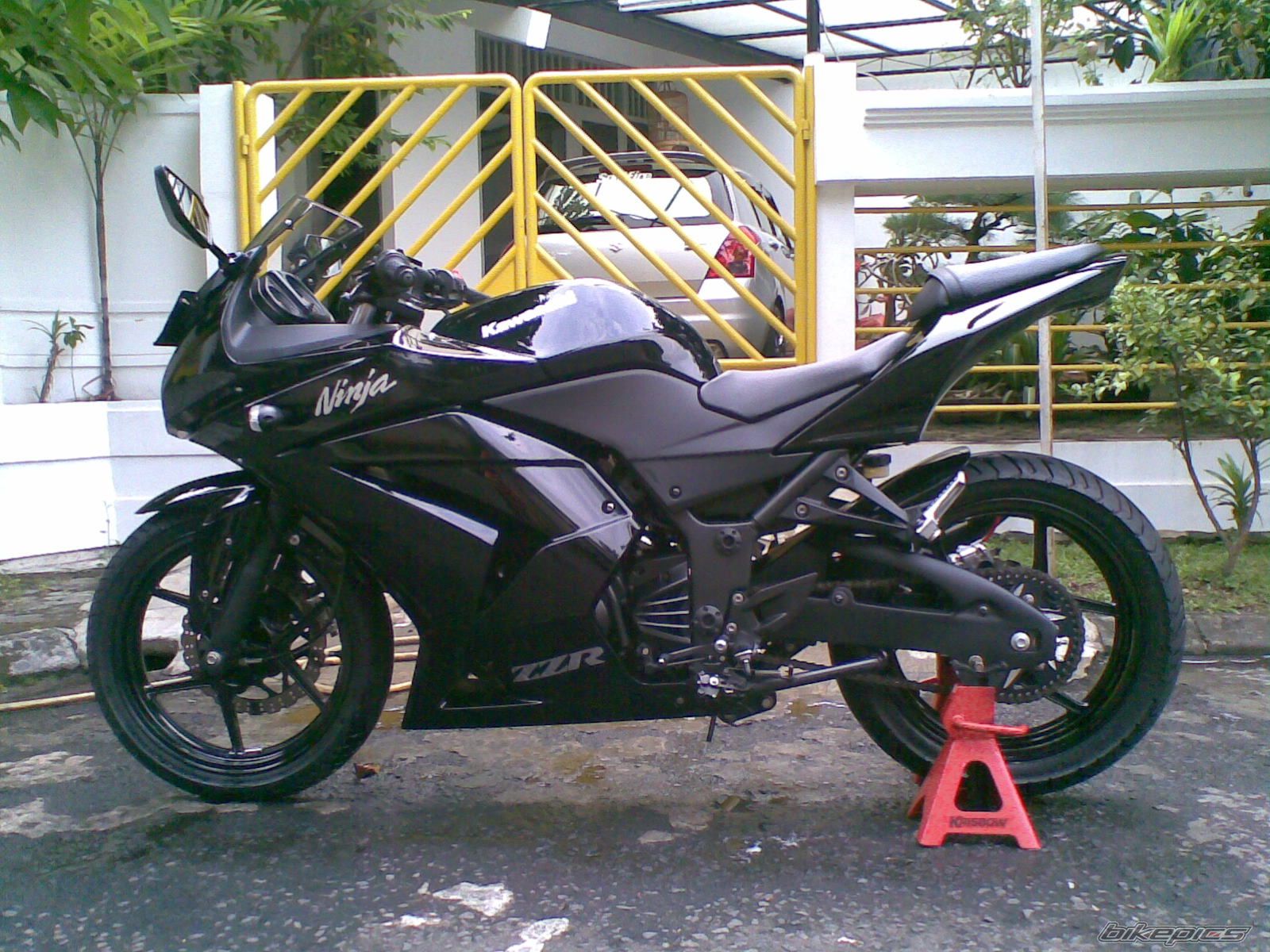 Bike Photo 1905348