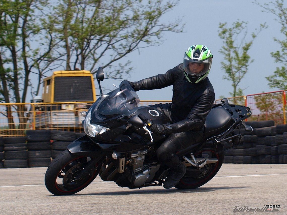 Bike Photo 1905529