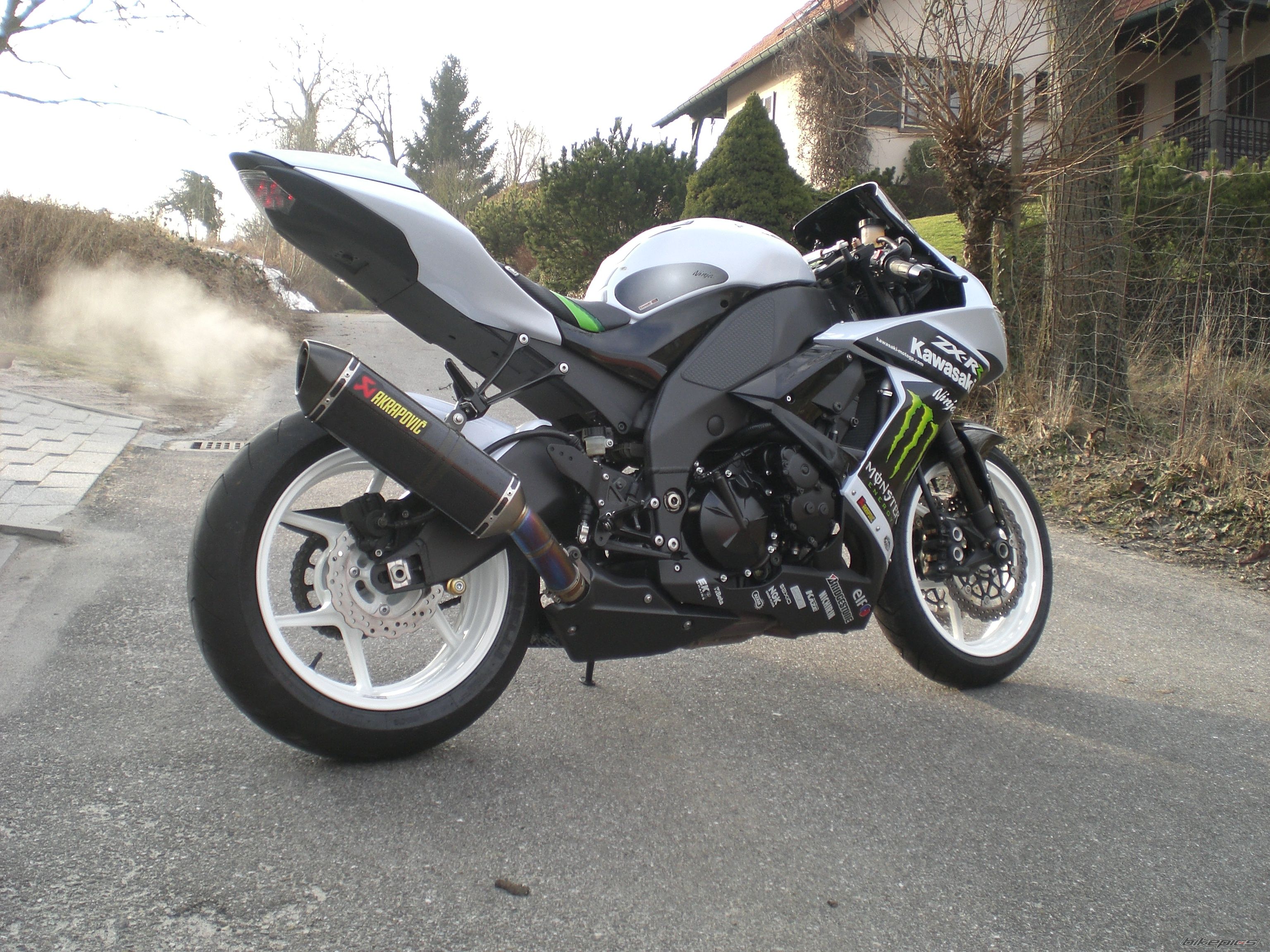 Bike Photo 1905666