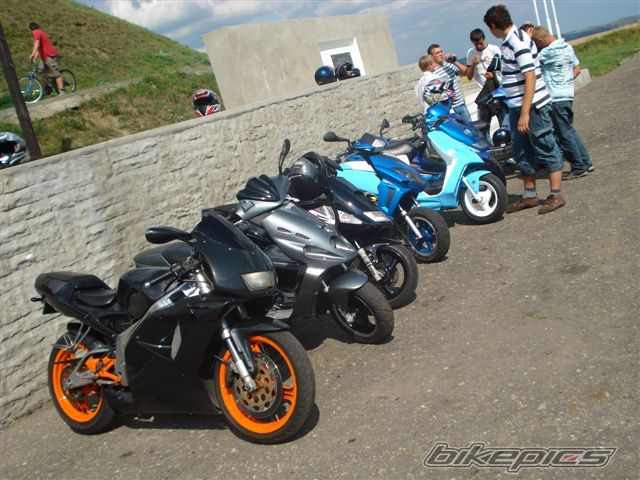 Bike Photo 1905880