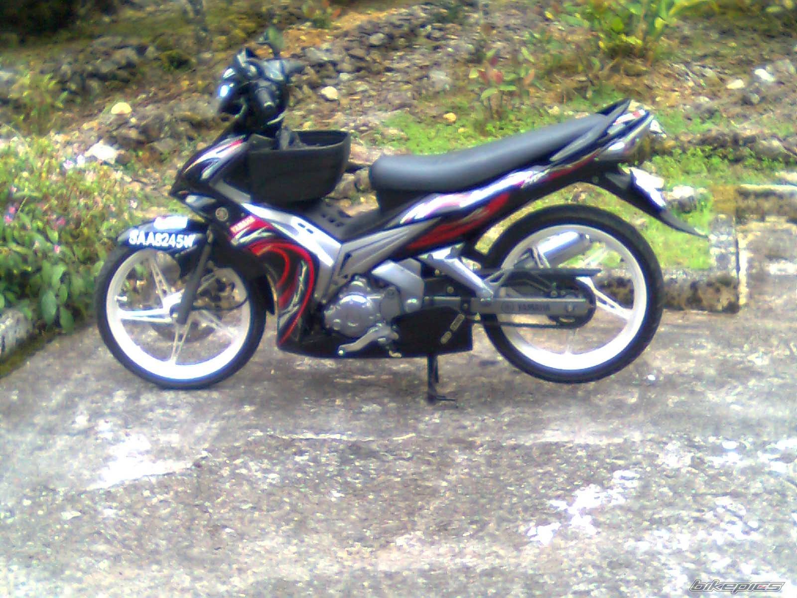 Bike Photo 1906111