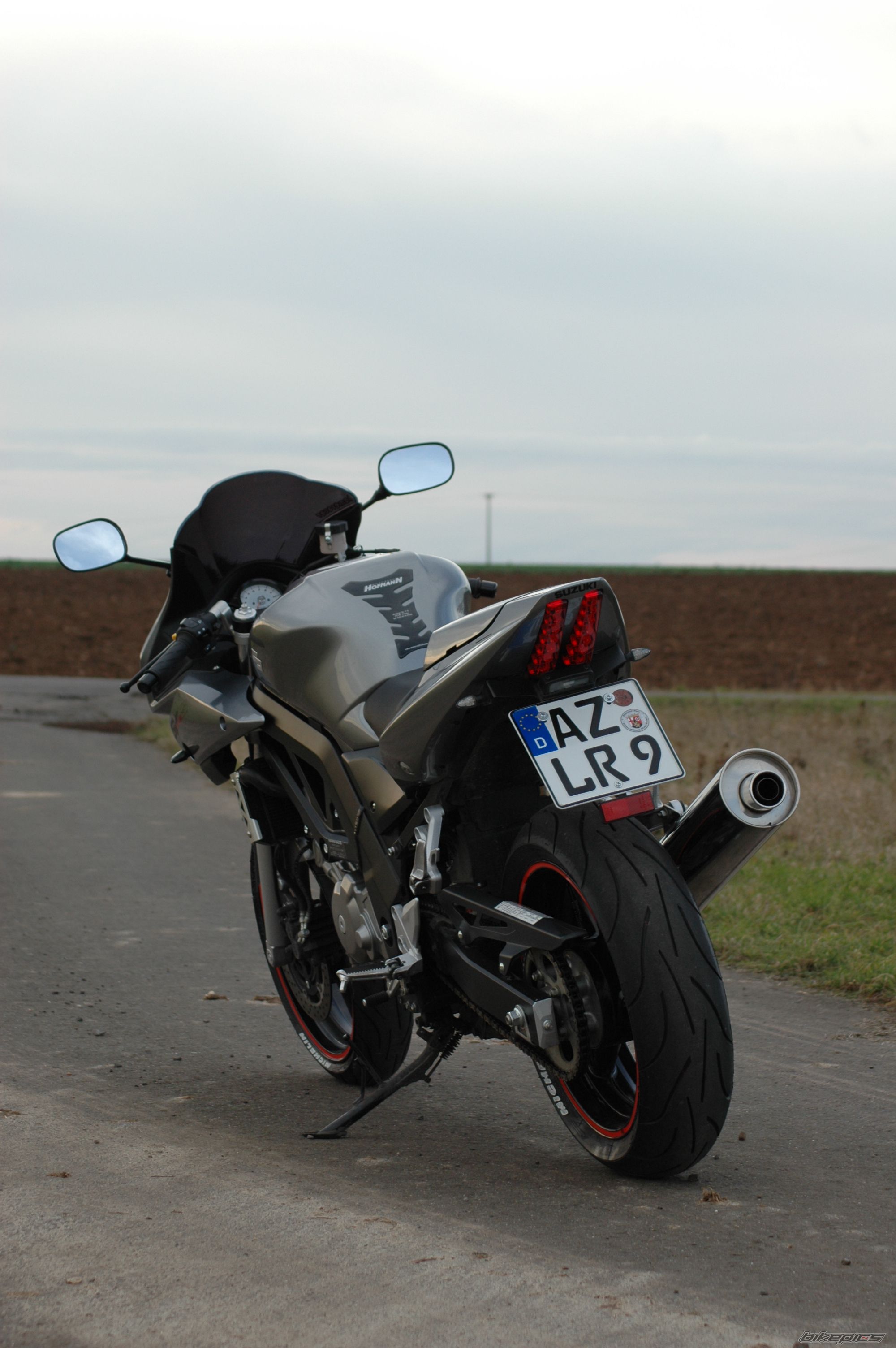 Bike Photo 1906363