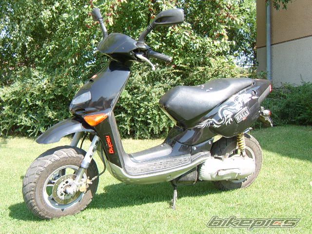Photo 1906736