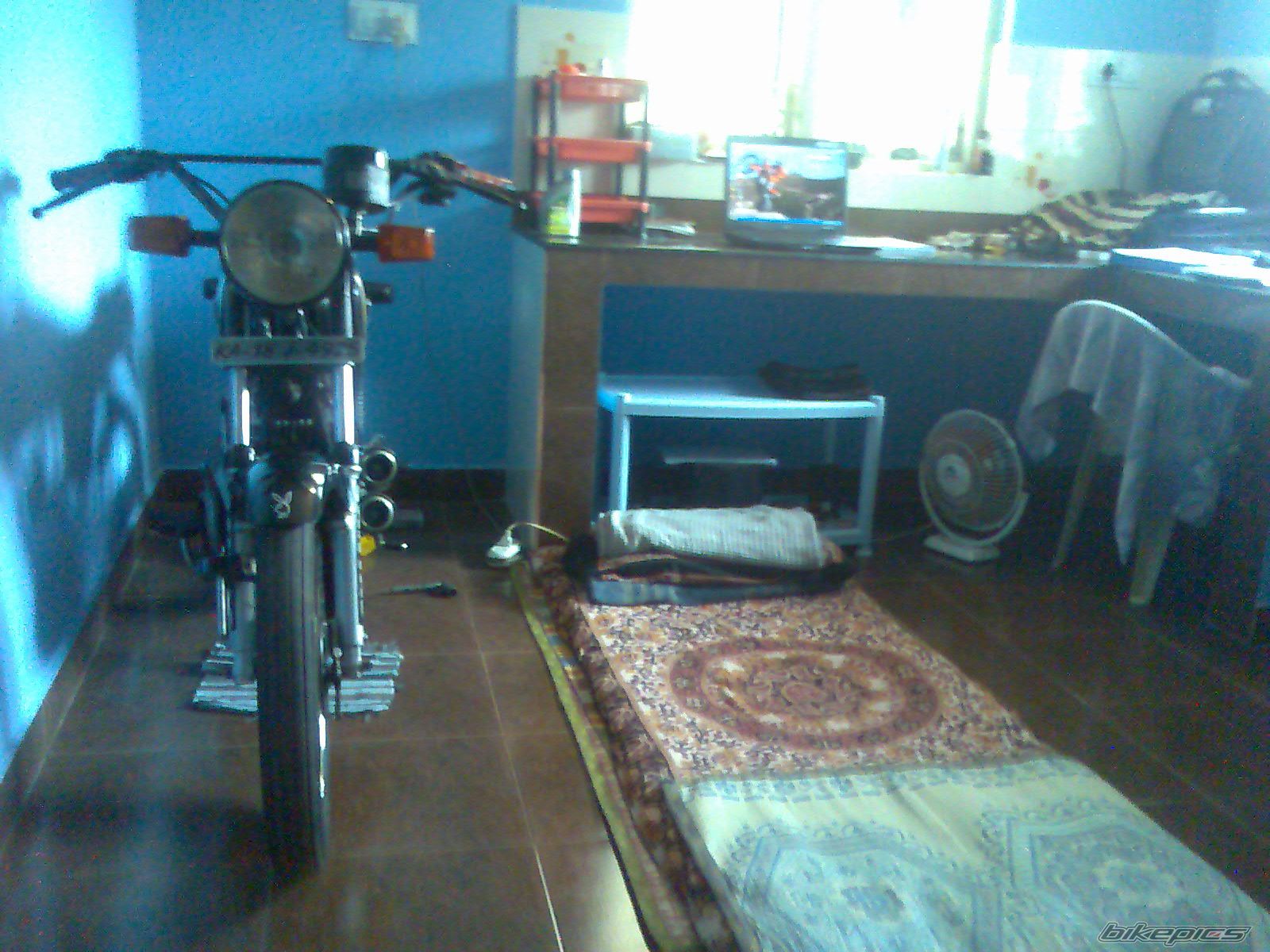 Photo 1906776