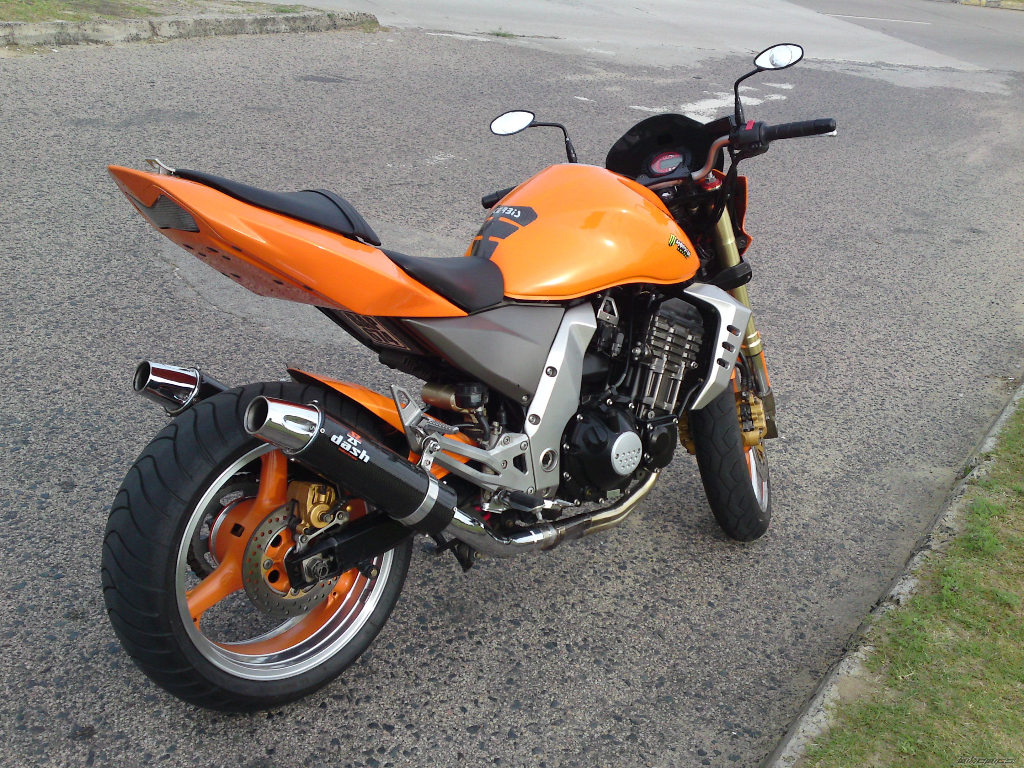 Bike Photo 1906802