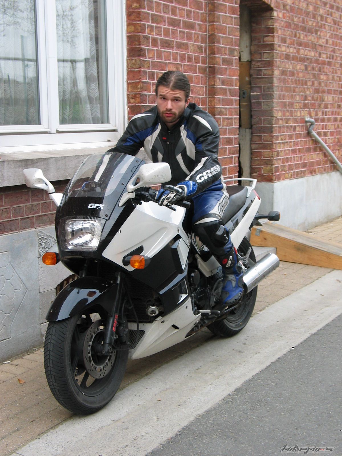 Bike Photo 1906952