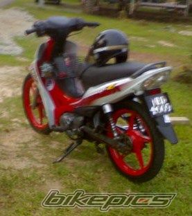Photo 1907894
