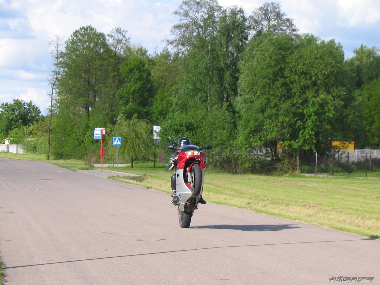 Bike Photo 1908147