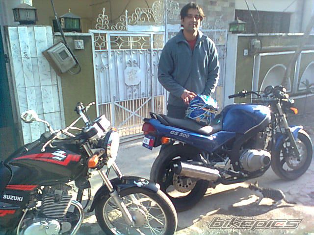 Photo 1908560