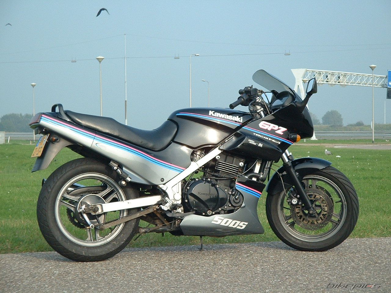 Bike Photo 1909586