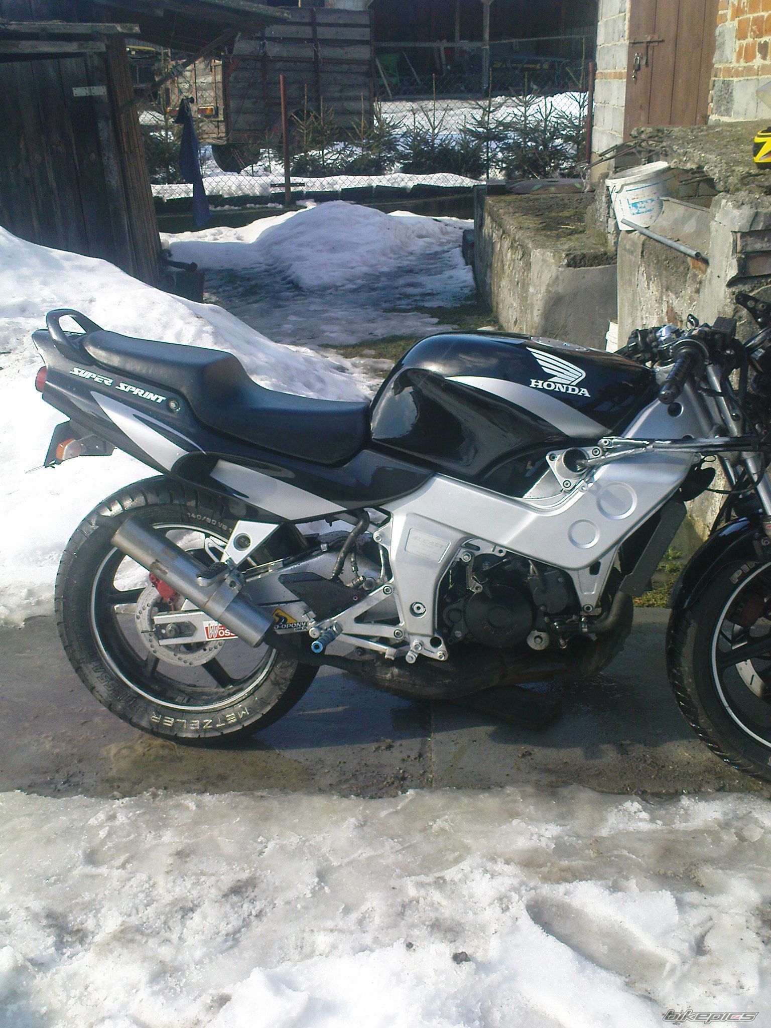 Bike Photo 1910085