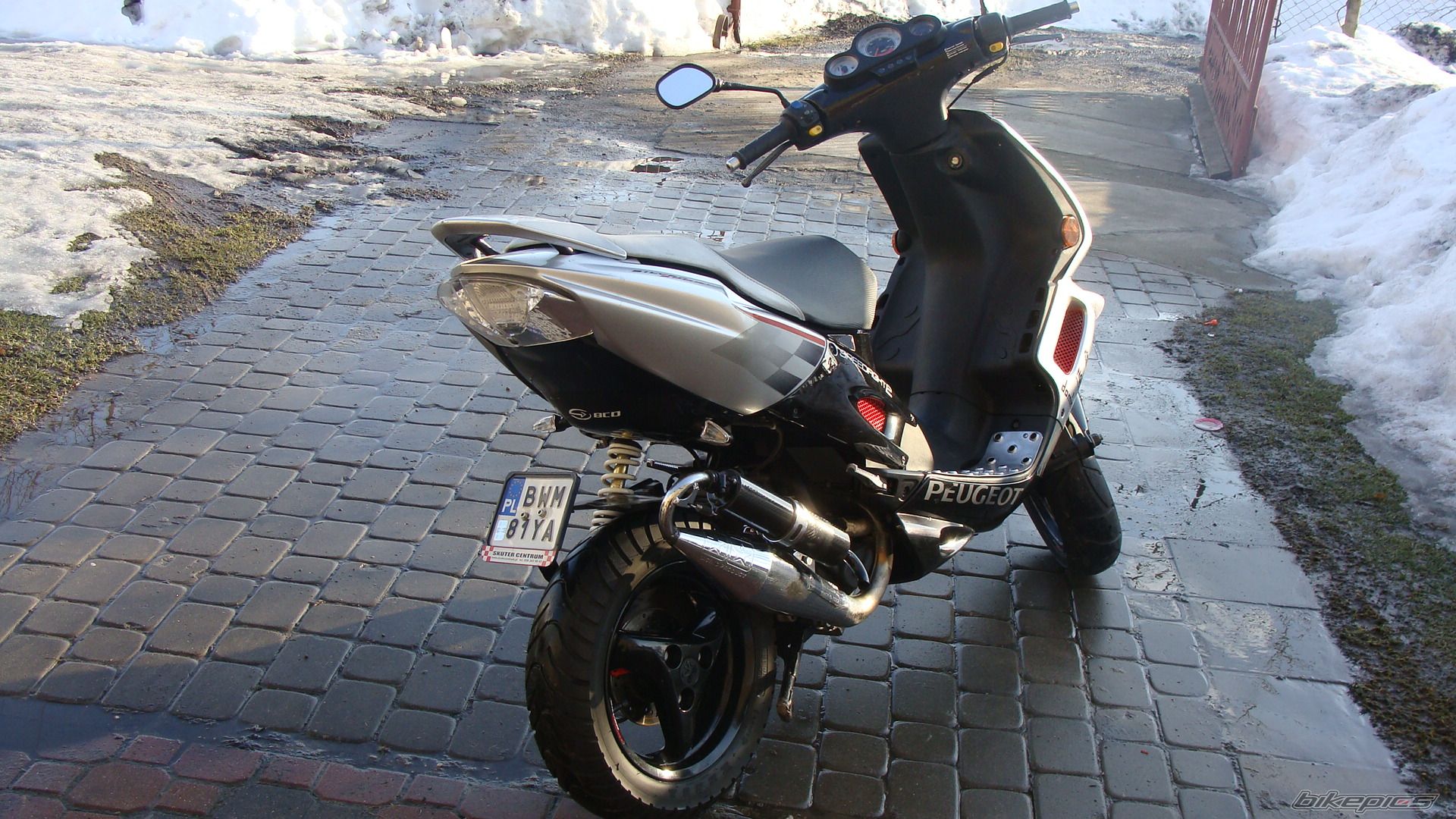 Bike Photo 1910213