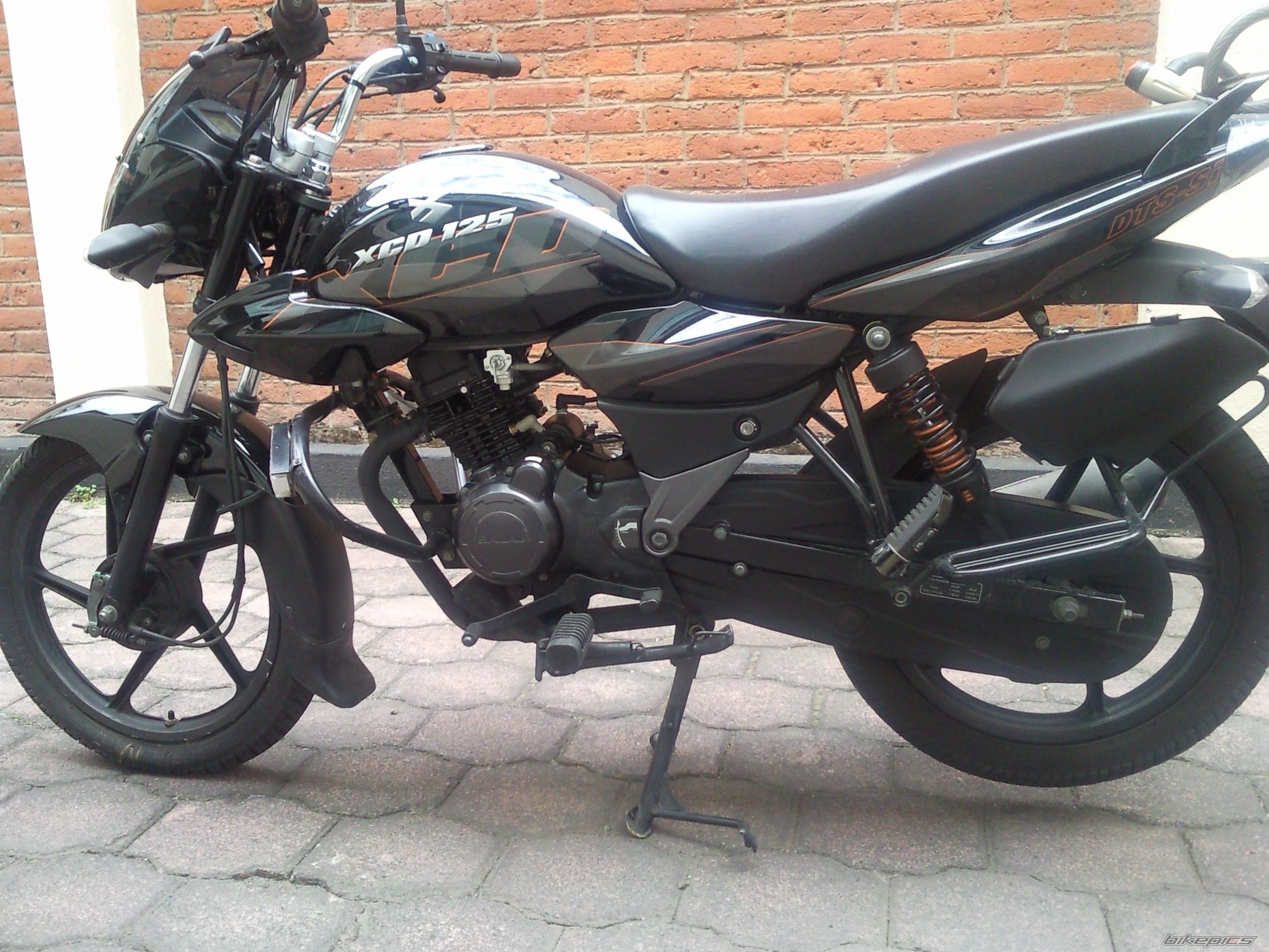 Bike Photo 1910672