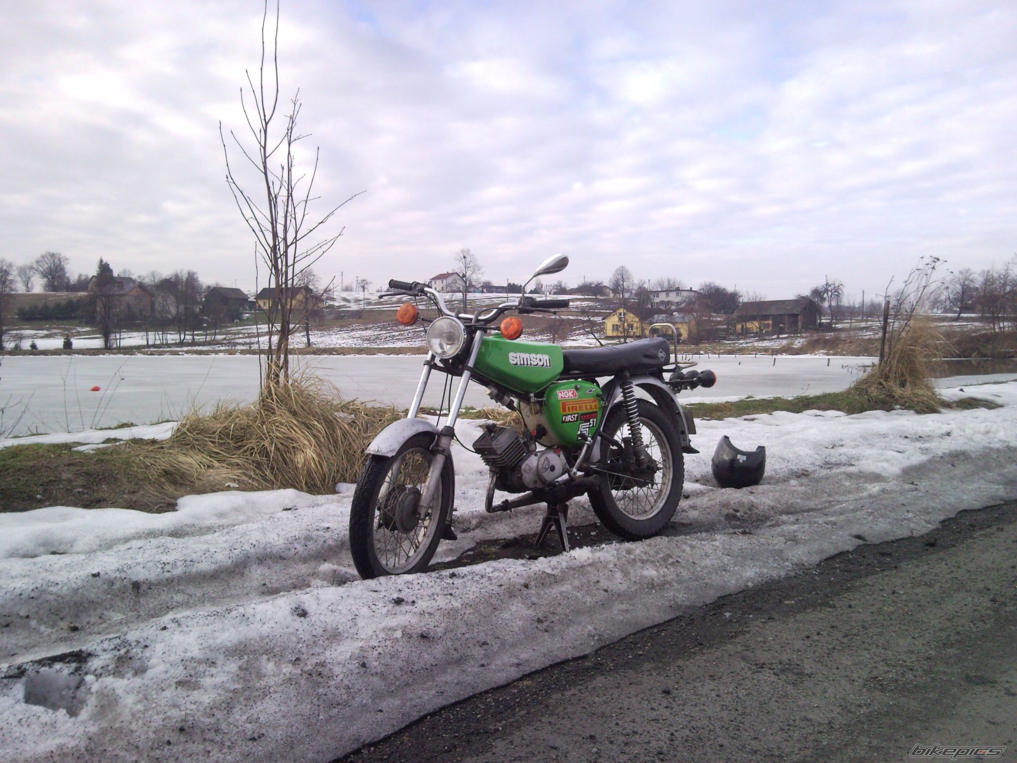 Photo 1911165