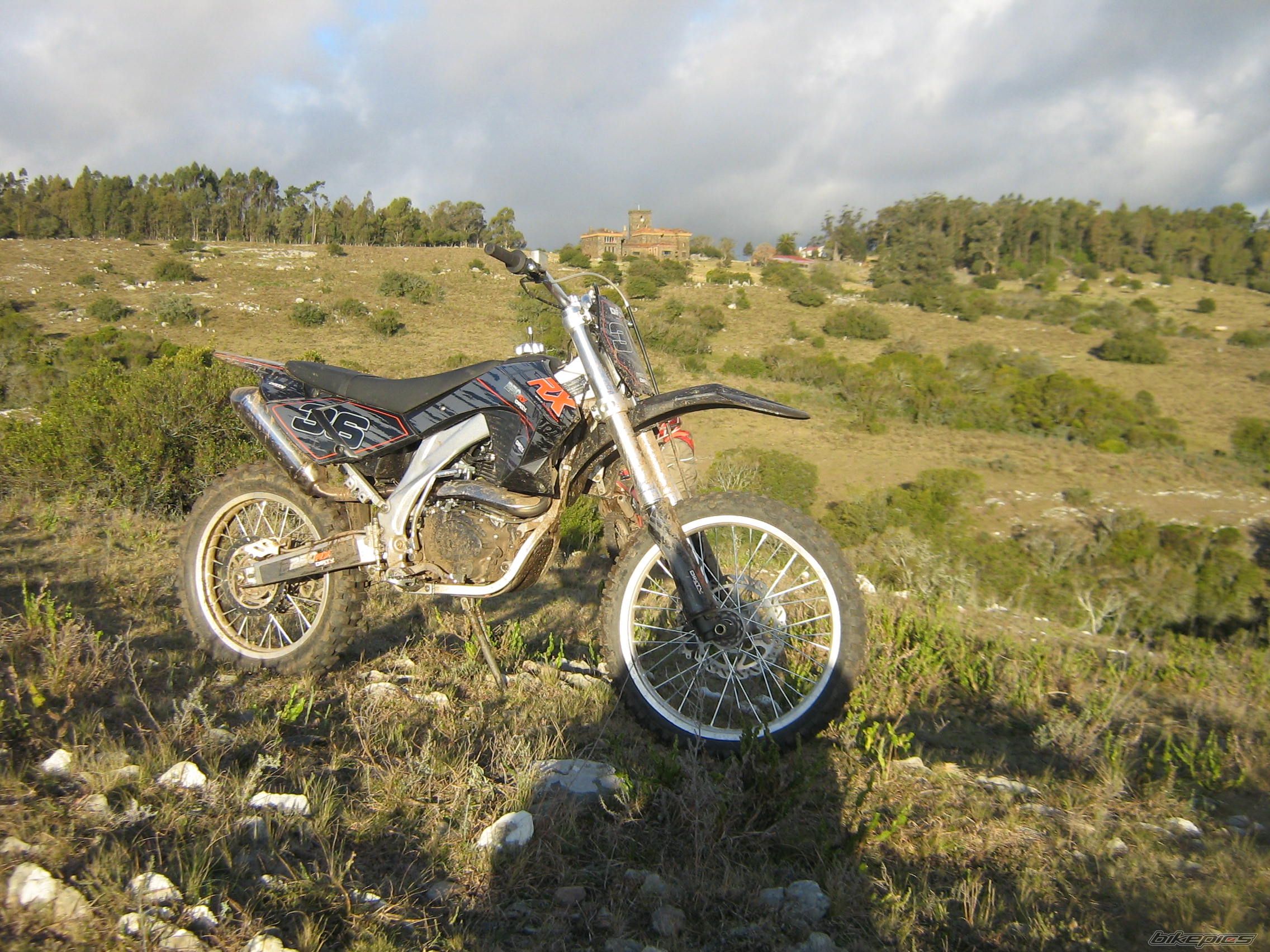 Bike Photo 1911349