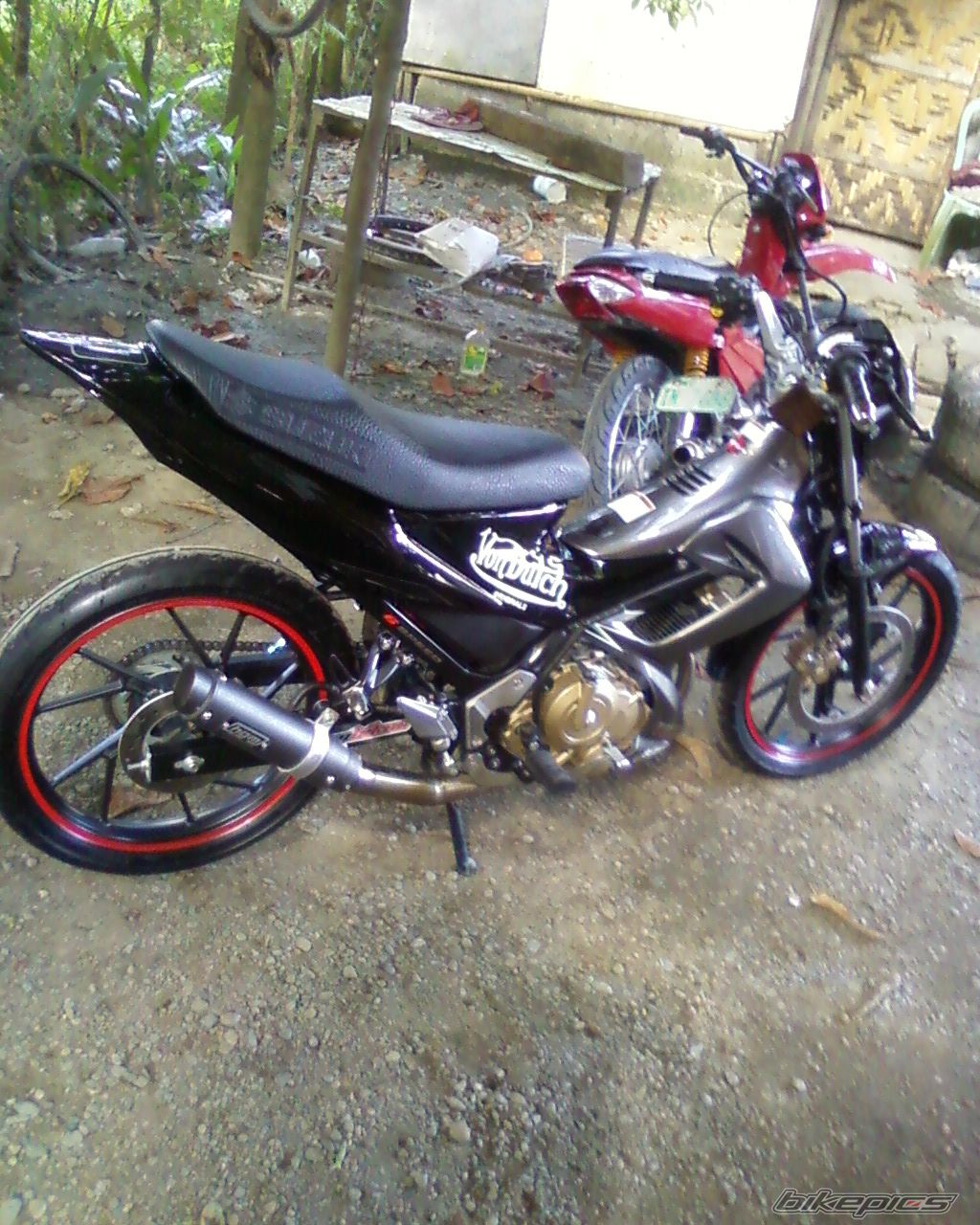 Photo 1911667