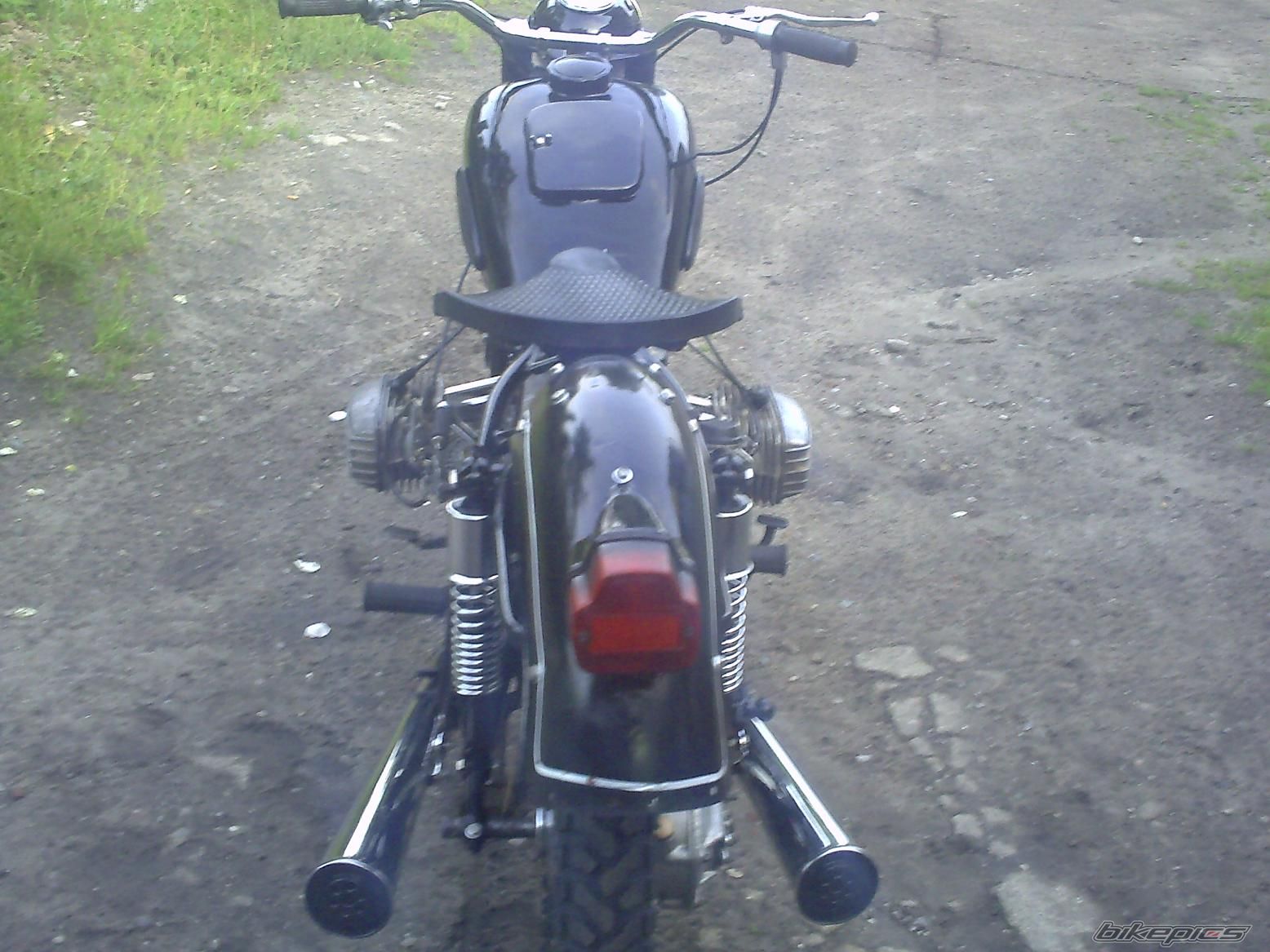 Photo 1911878
