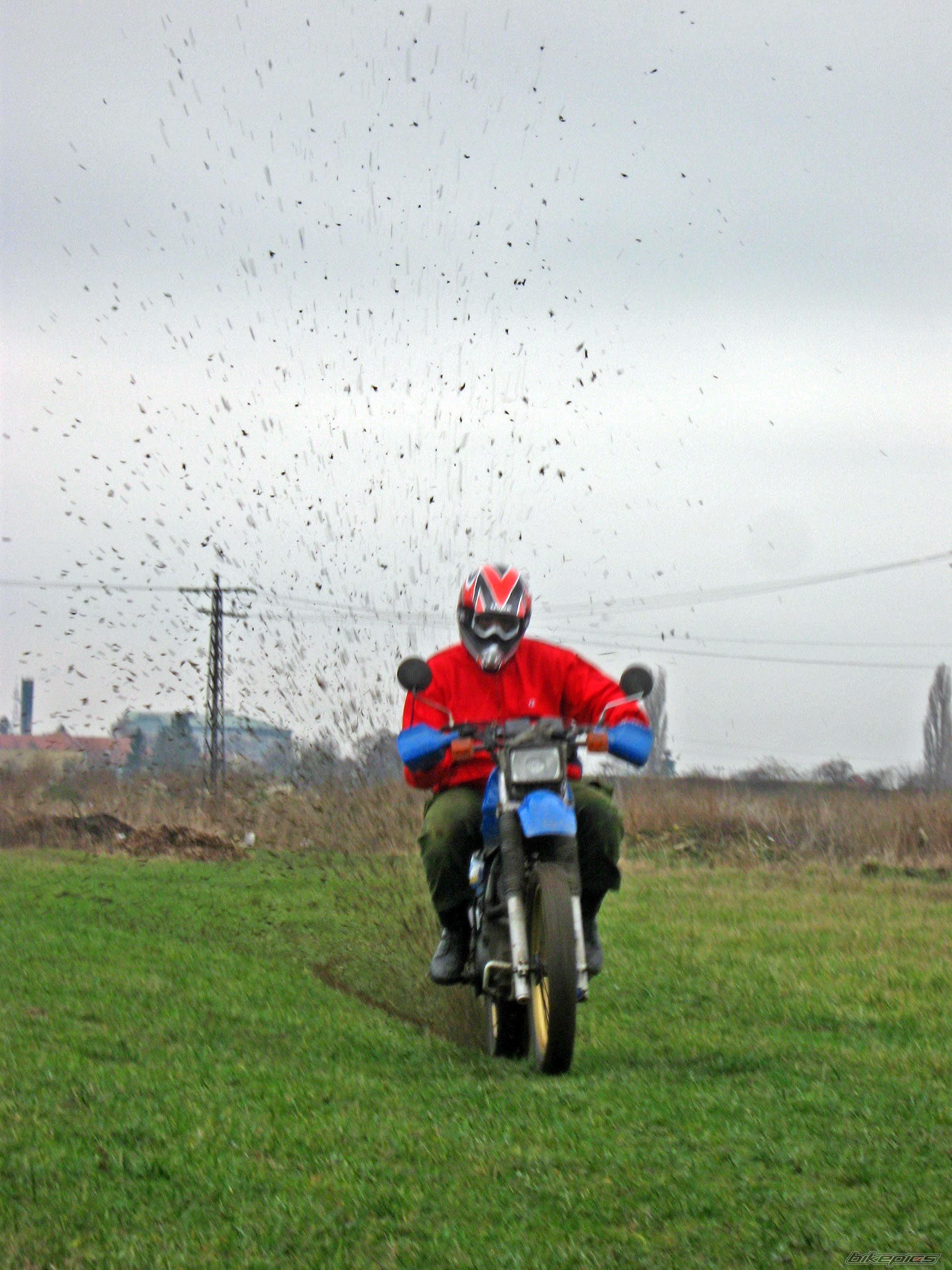 Bike Photo 1911943
