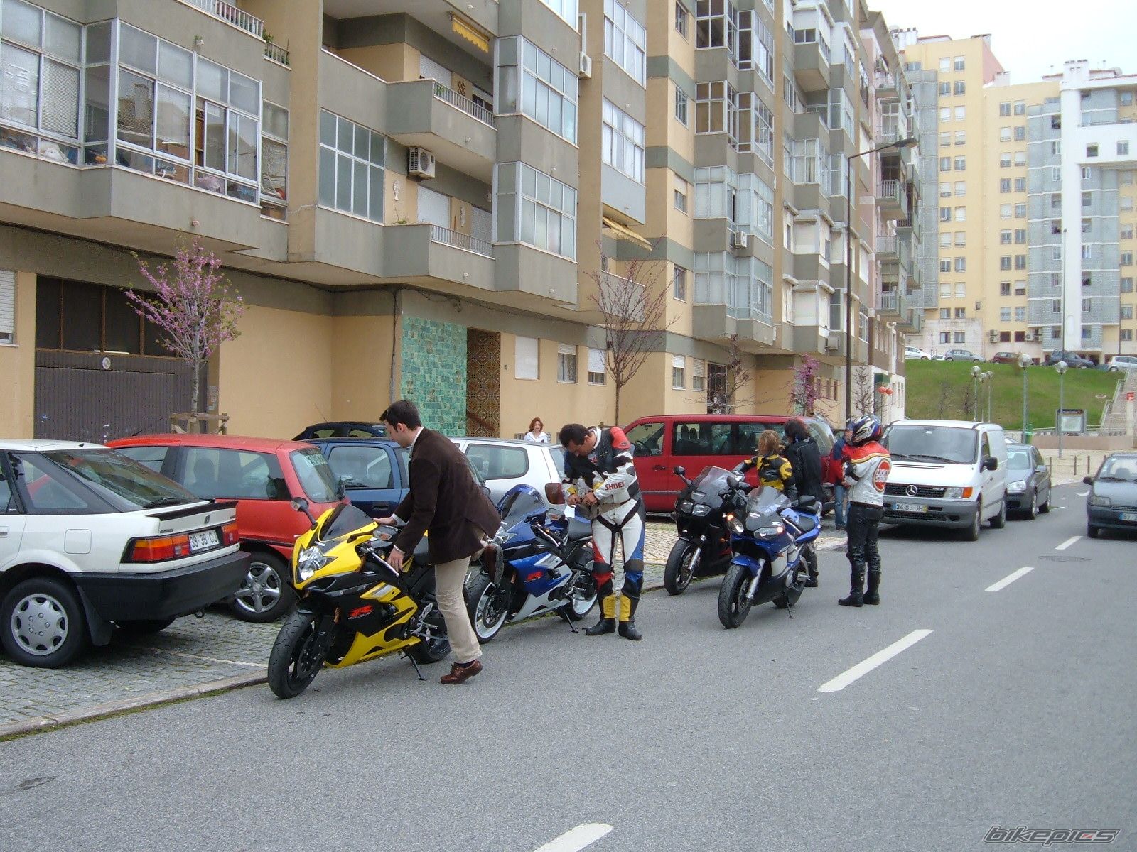 Bike Photo 1912032