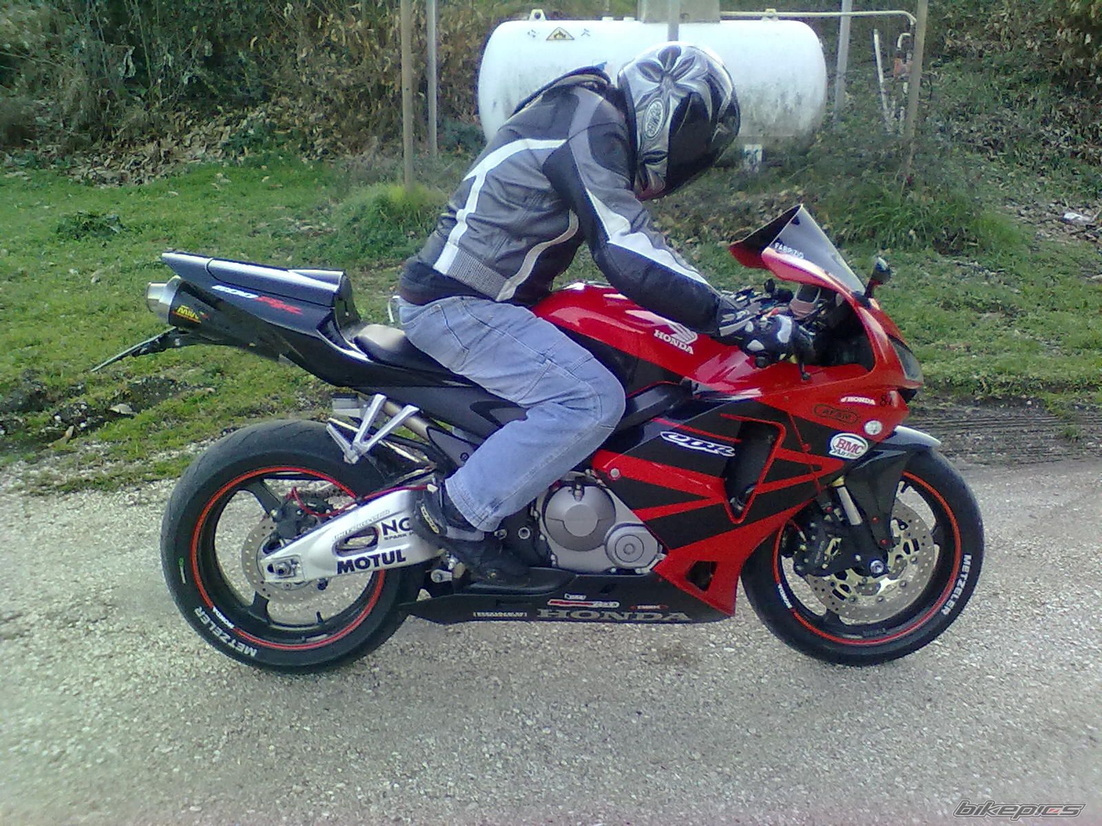 Bike Photo 1912186