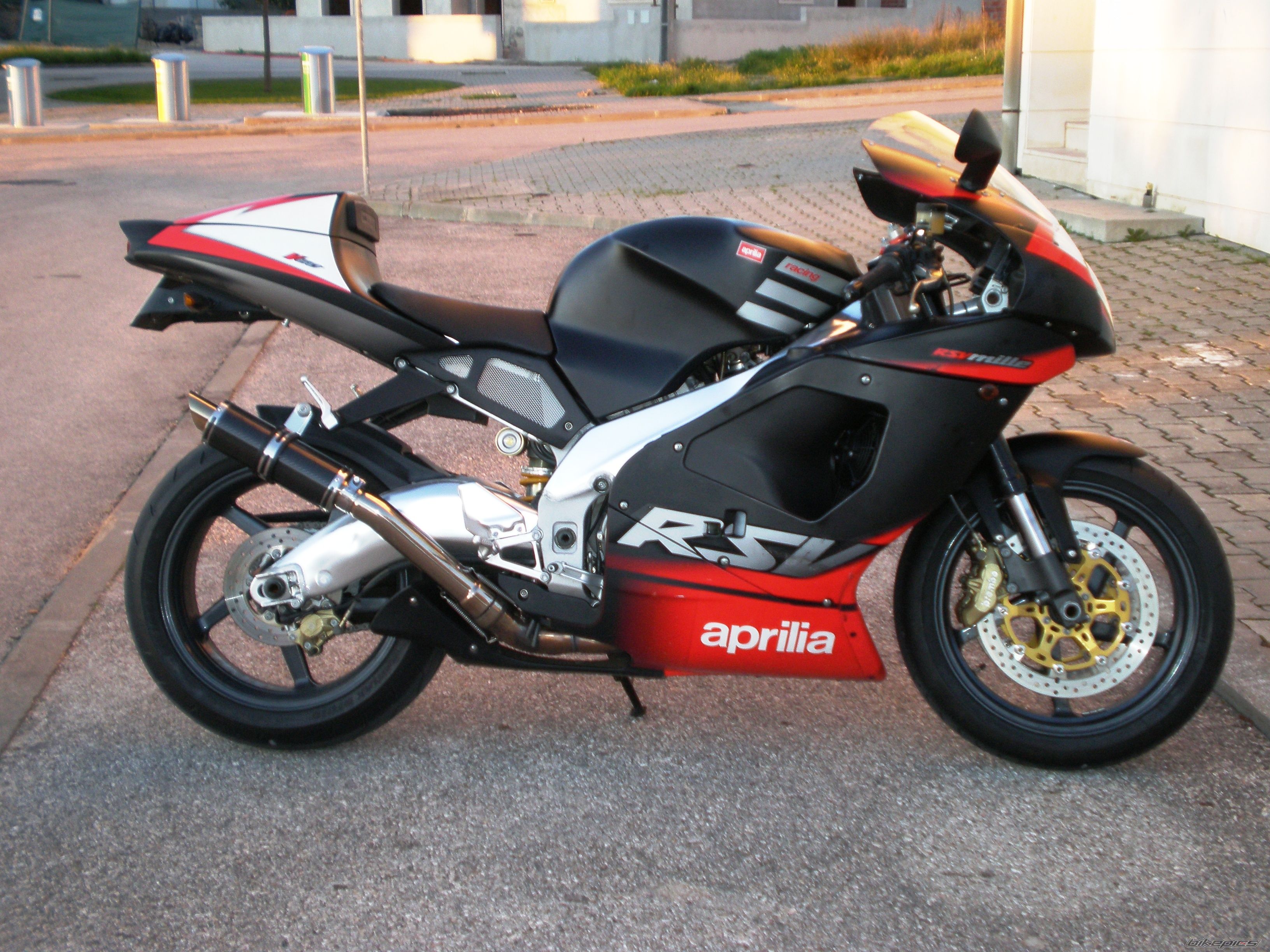 Bike Photo 1912495