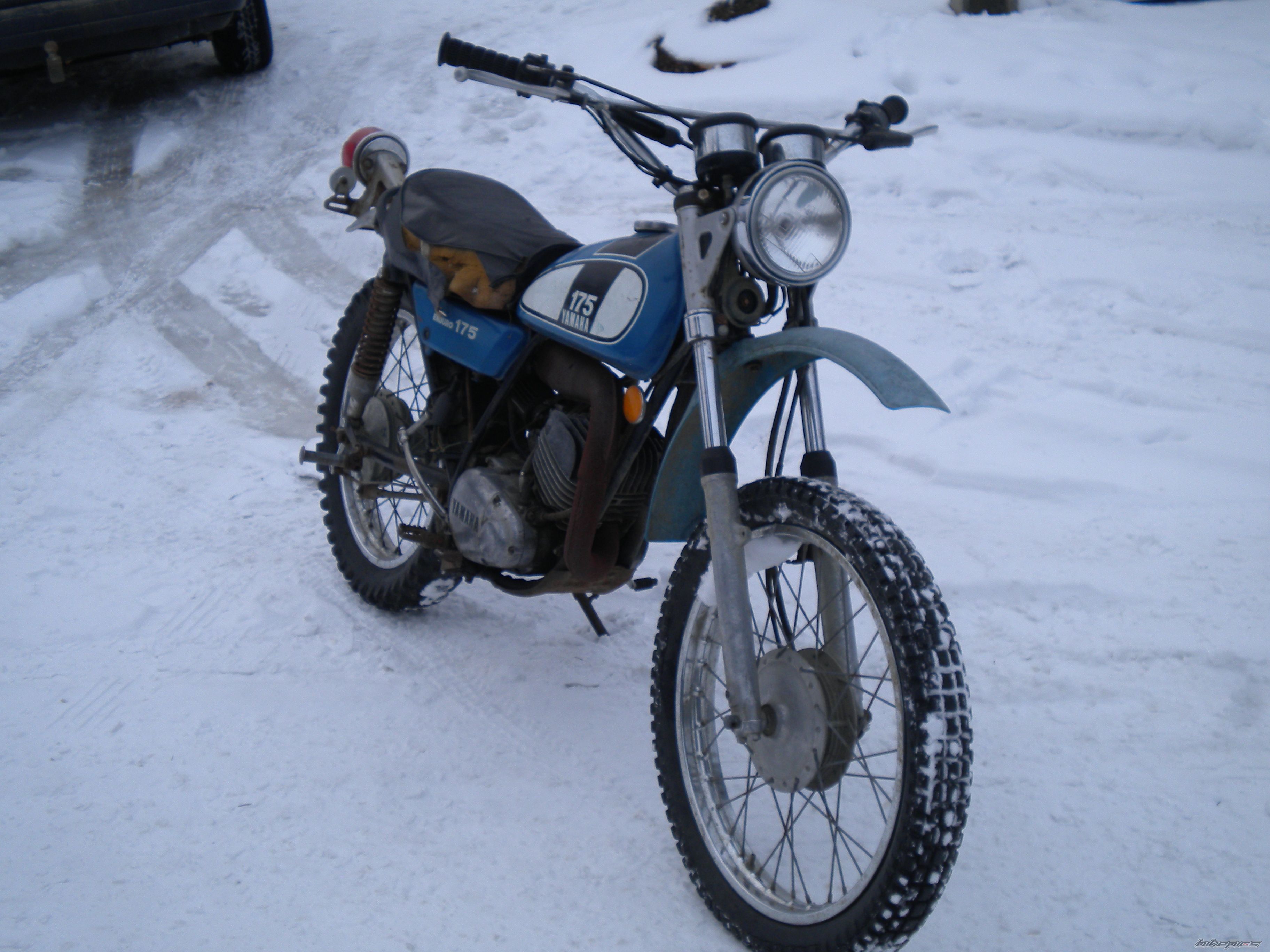 Photo 1912568