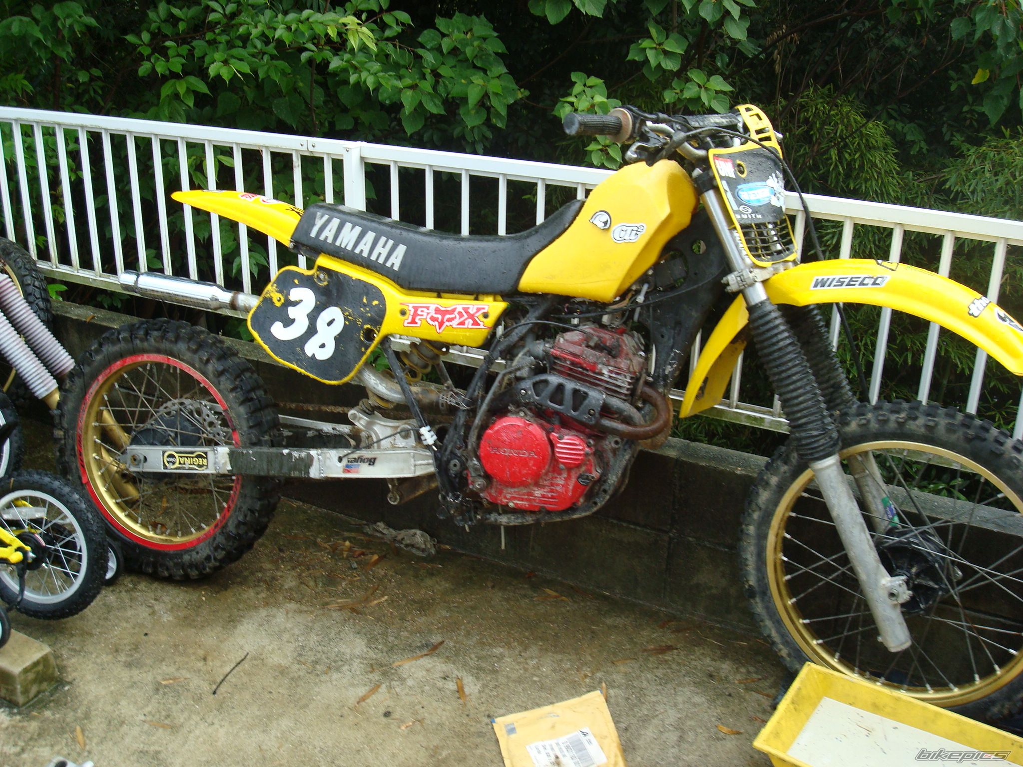 Photo 1912741