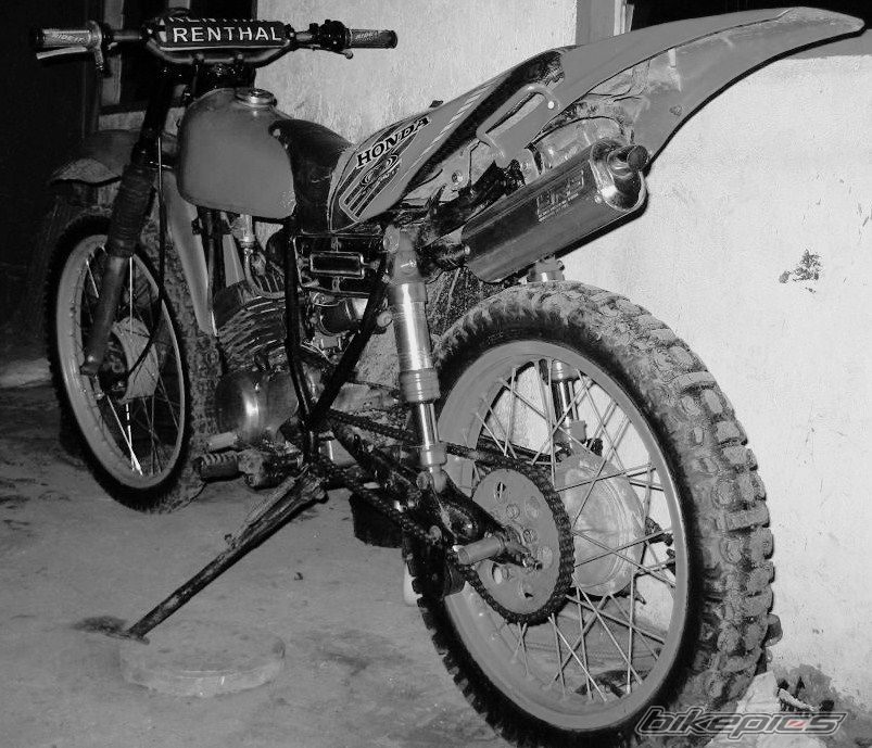 Bike Photo 1912813