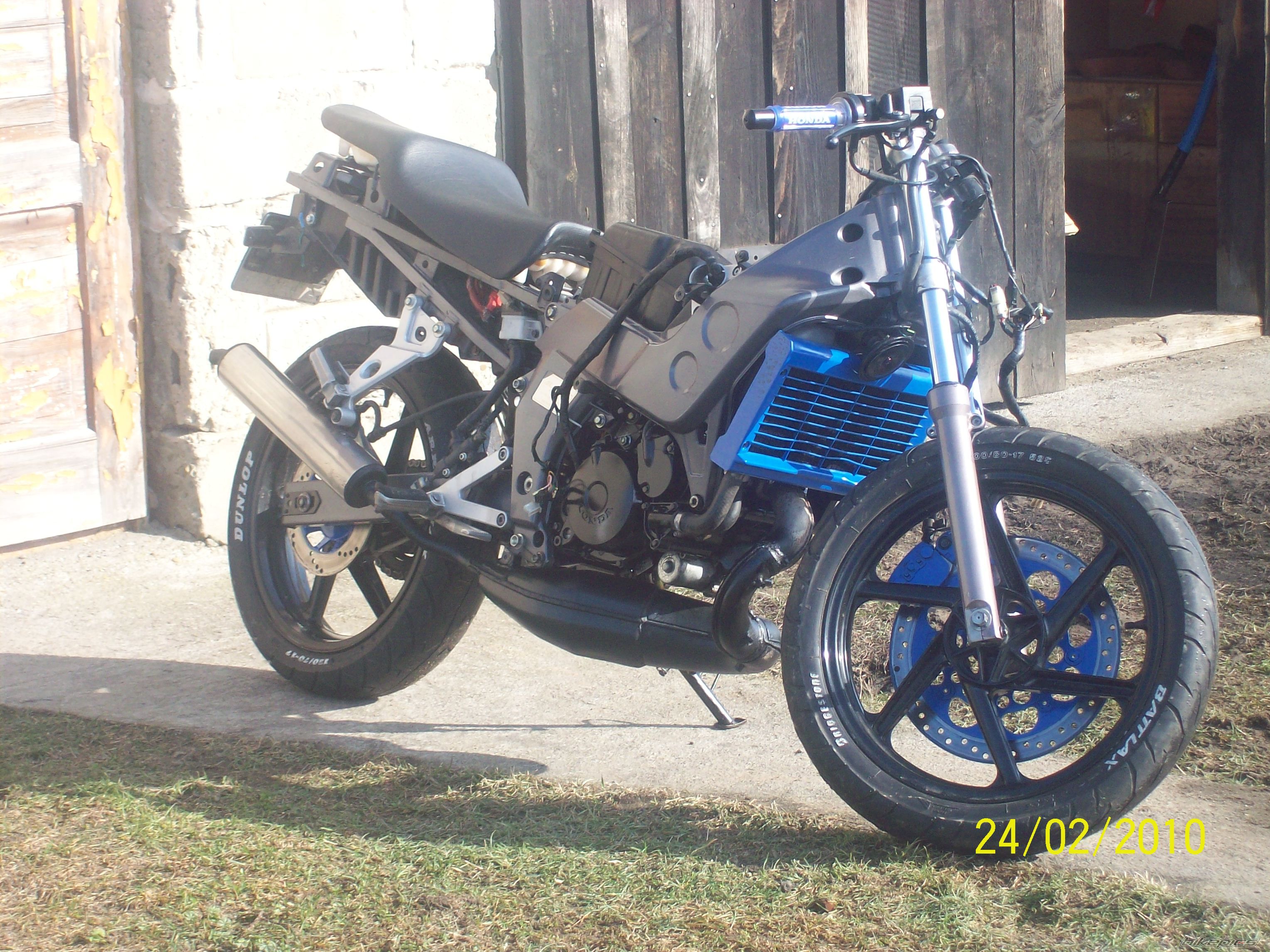 Bike Photo 1912860
