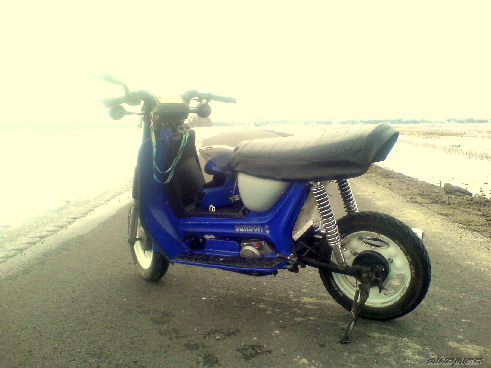 Photo 1912872