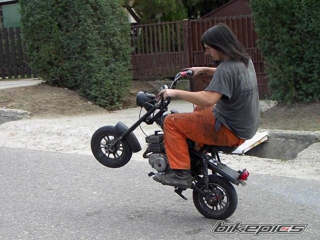 Bike Photo 1912941
