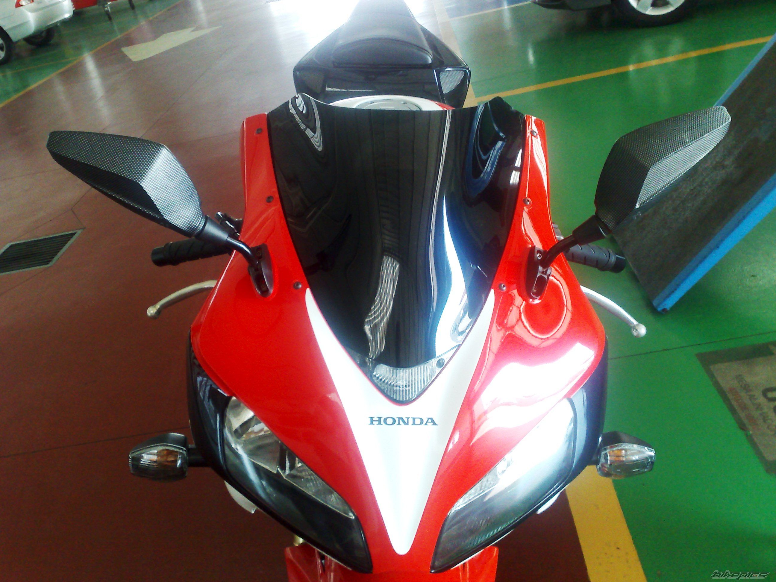 Photo 1912972