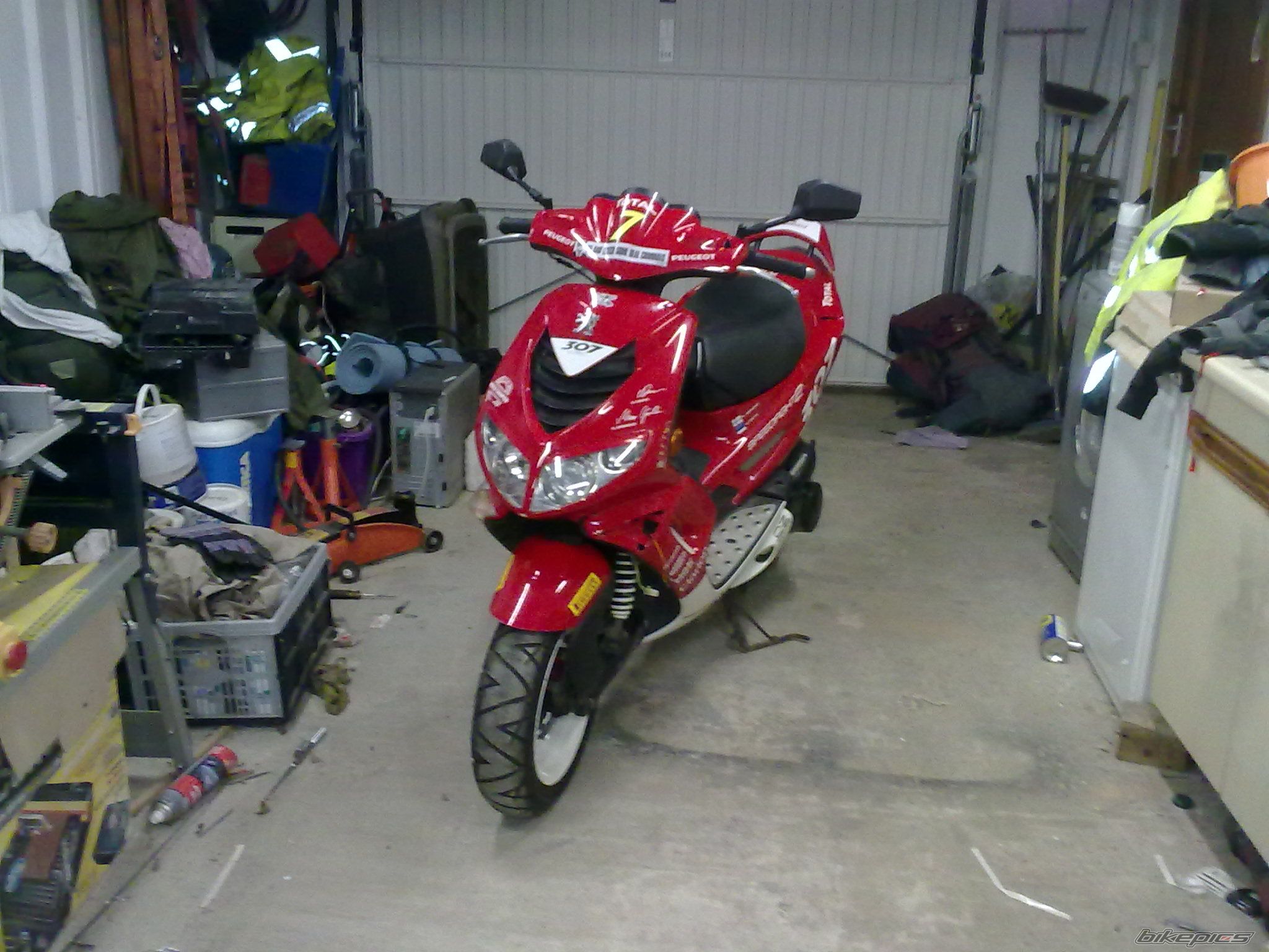 Photo 1912982