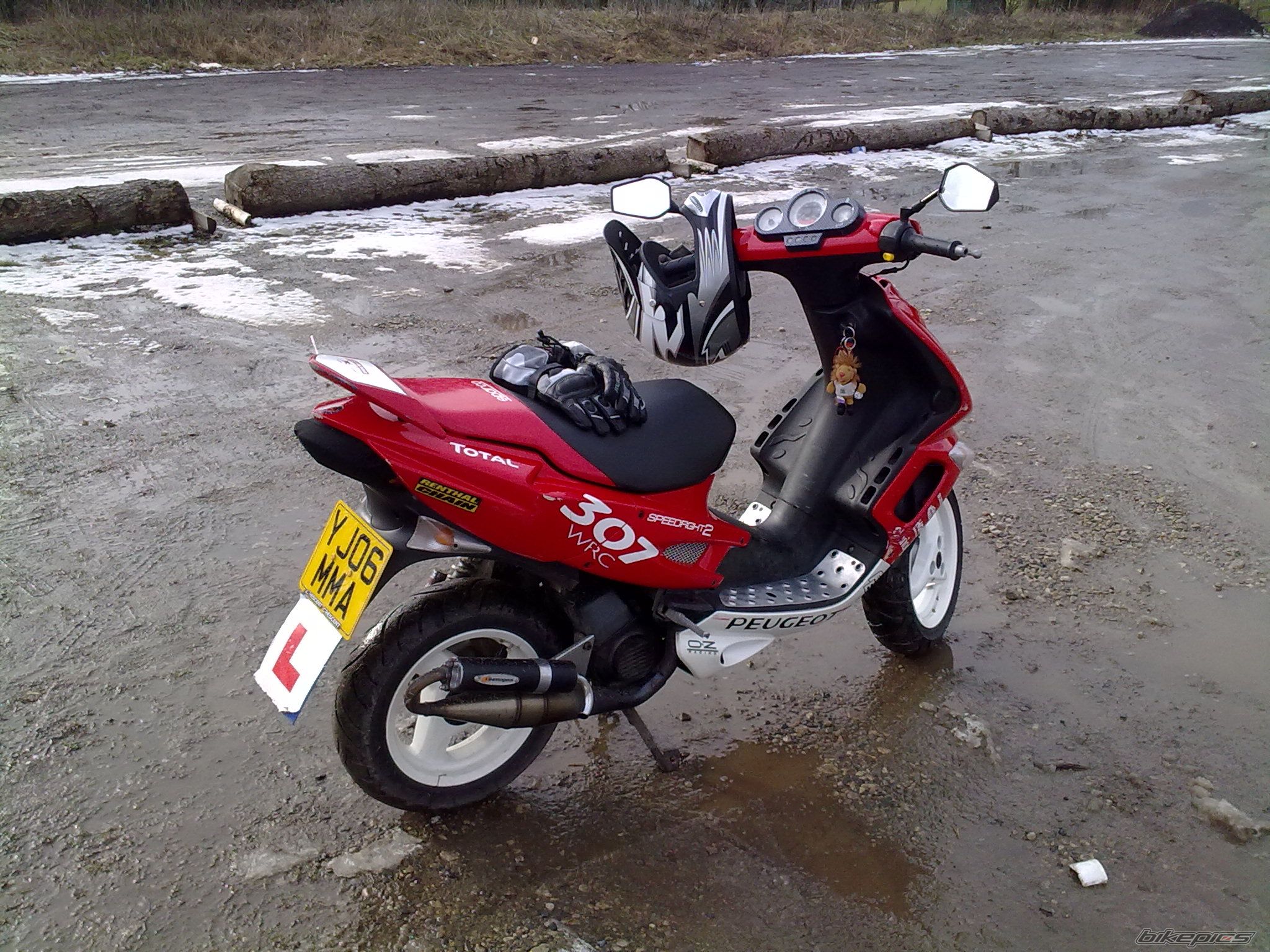 Photo 1912989