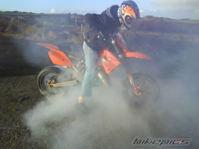 Photo 1913149
