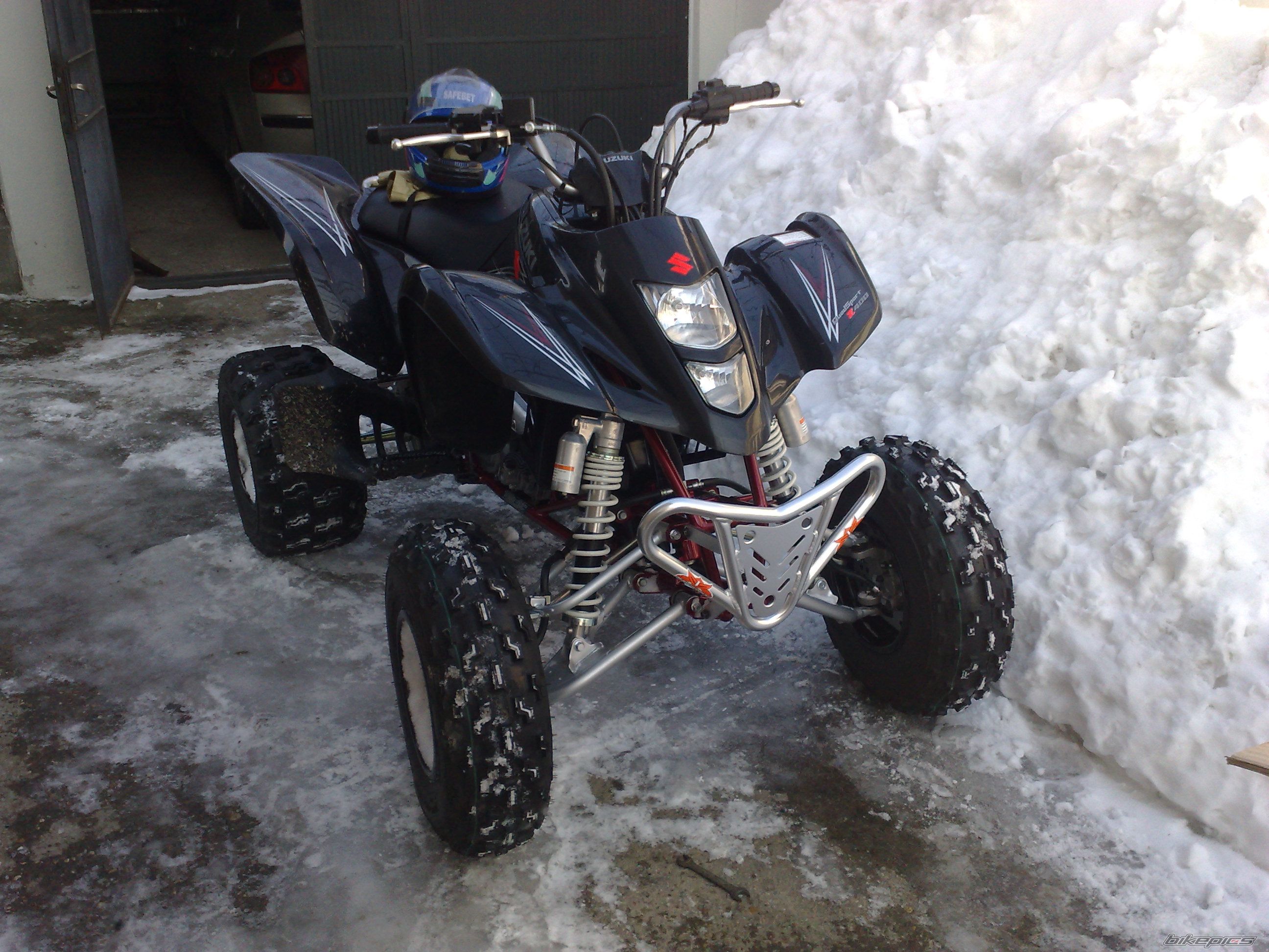 Photo 1913371