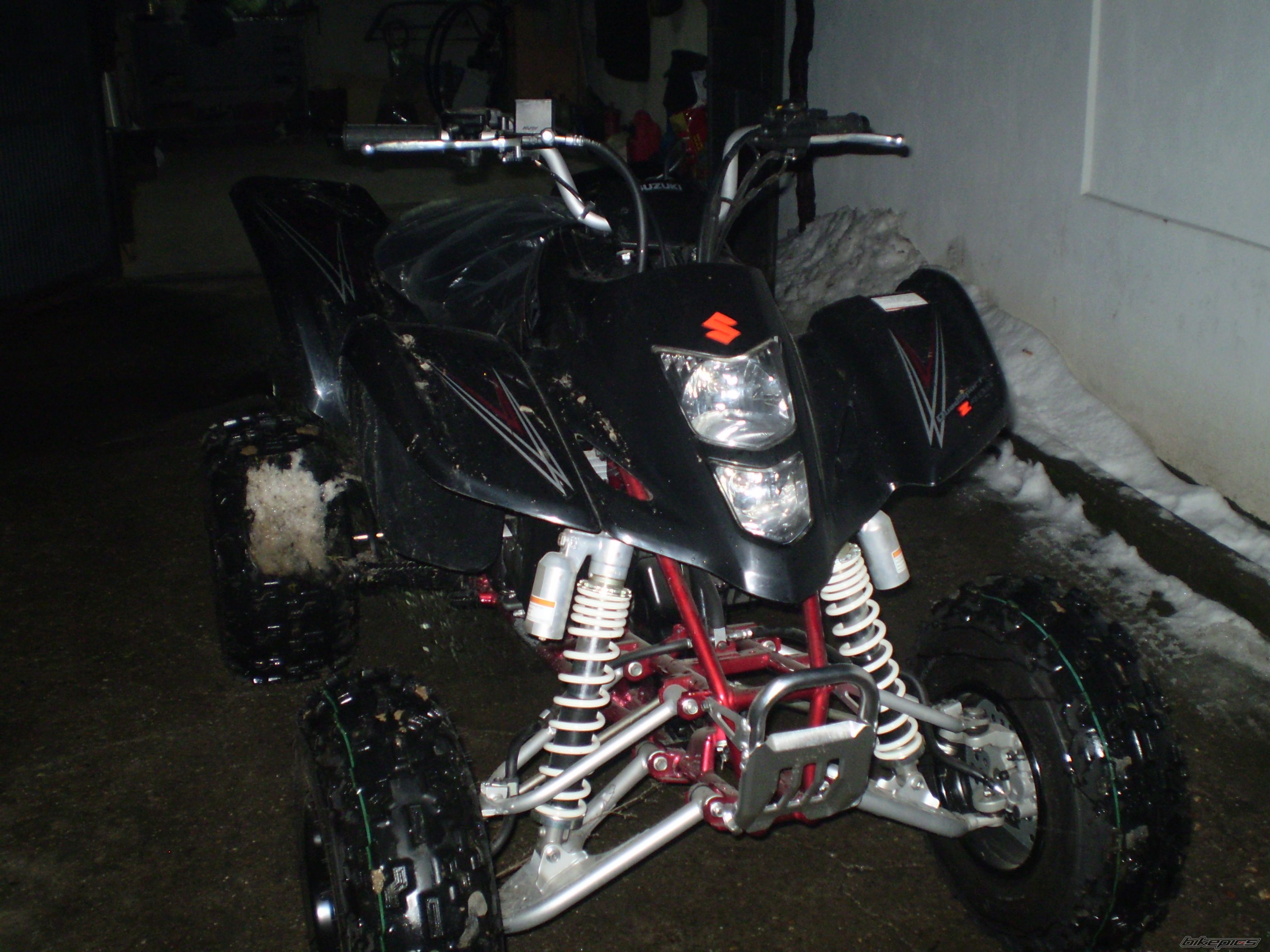 Photo 1913377