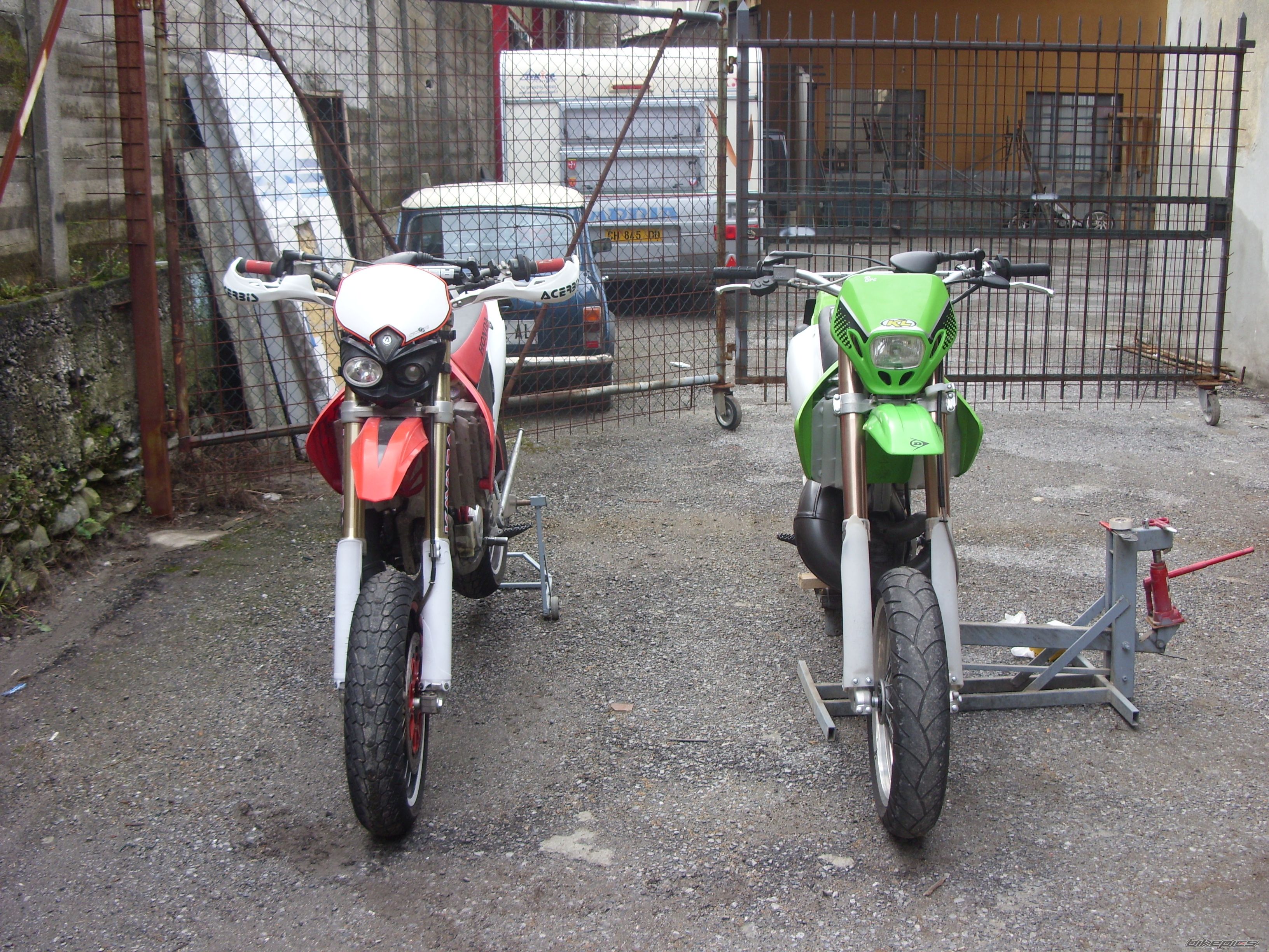 Photo 1913794