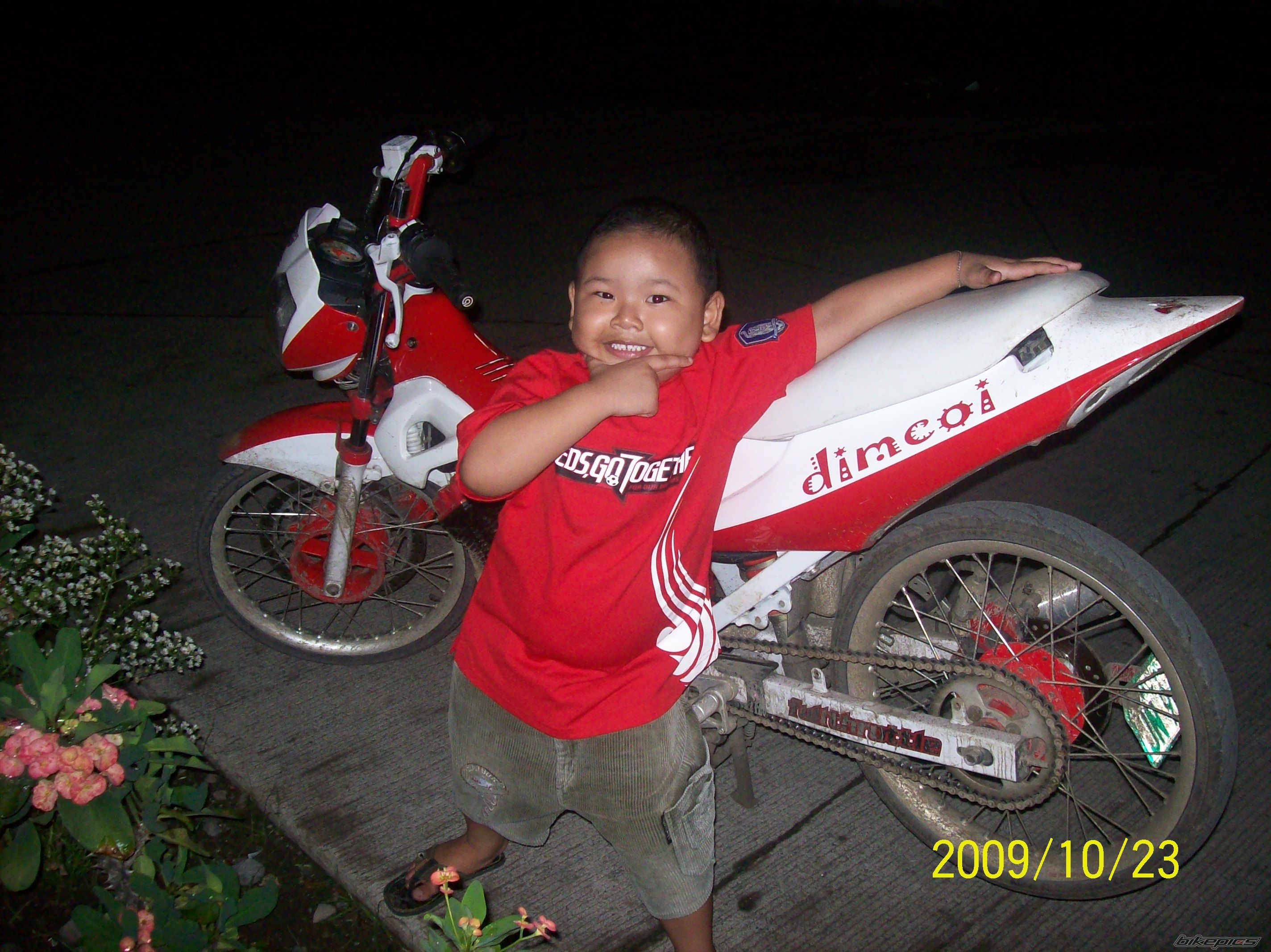 Bike Photo 1913896