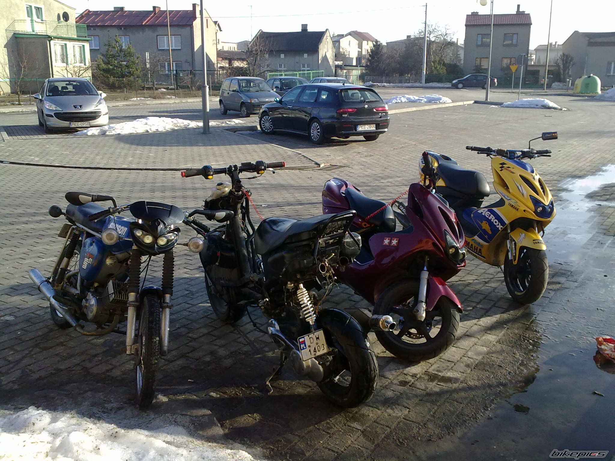 Photo 1913987