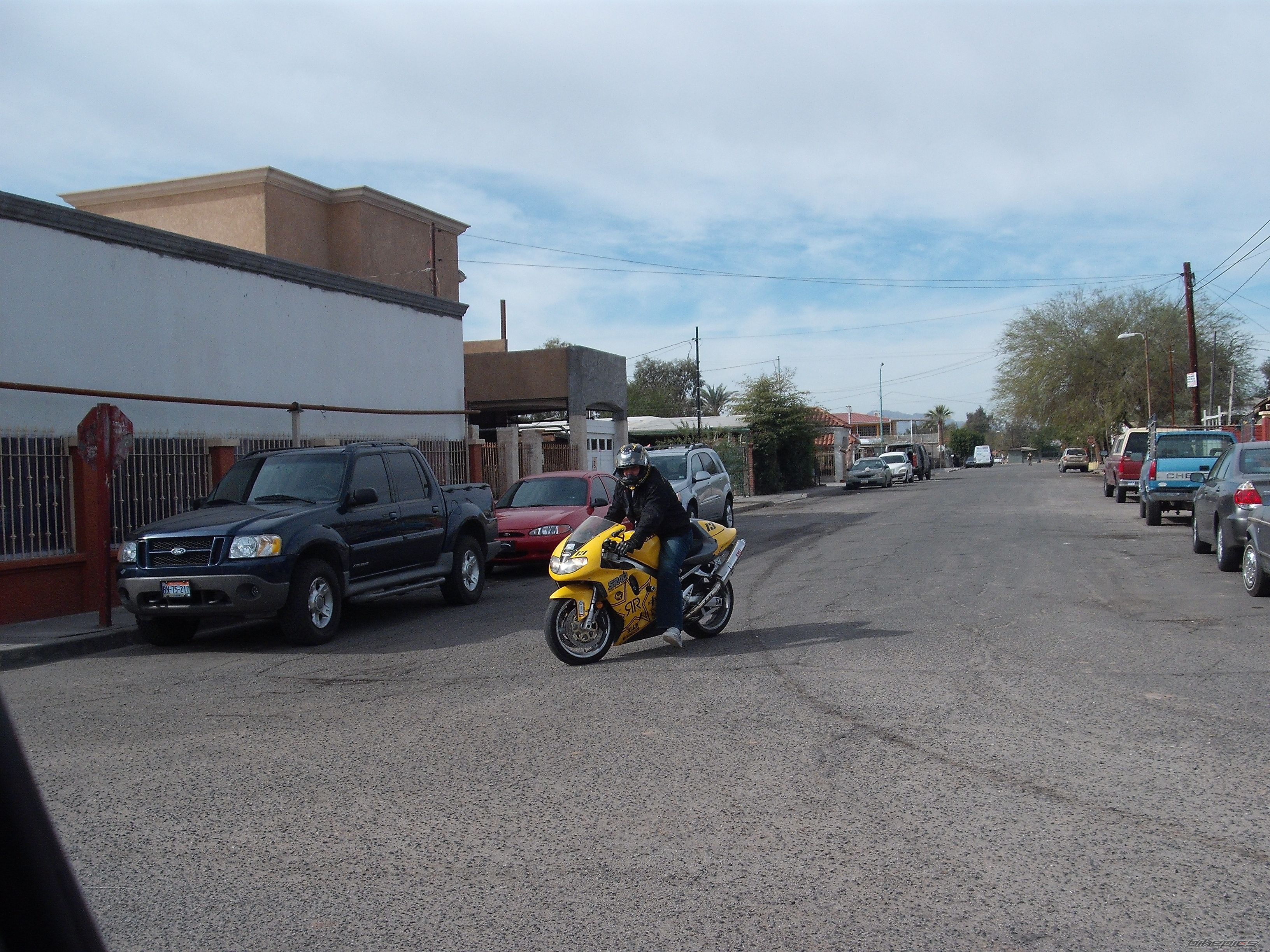 Photo 1913994