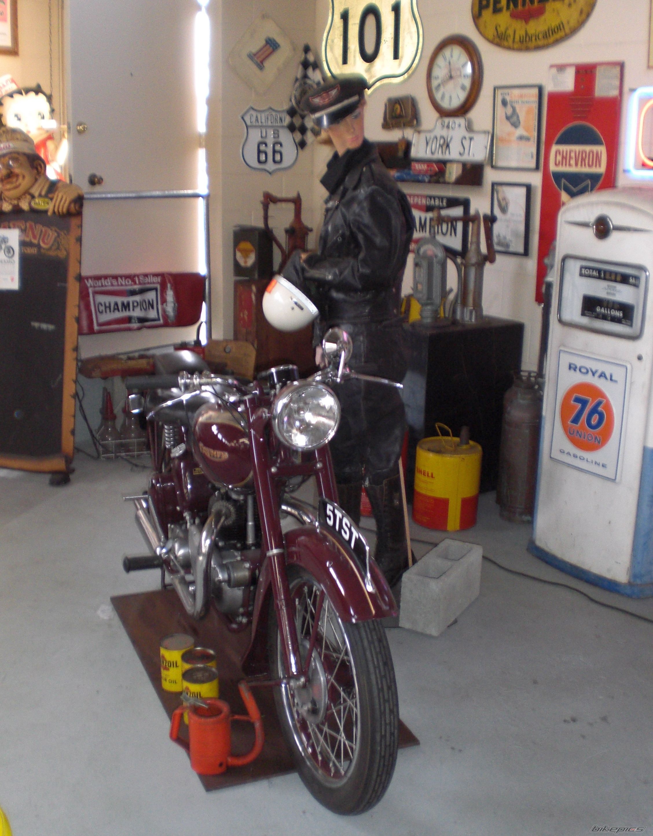 Bike Photo 1914045