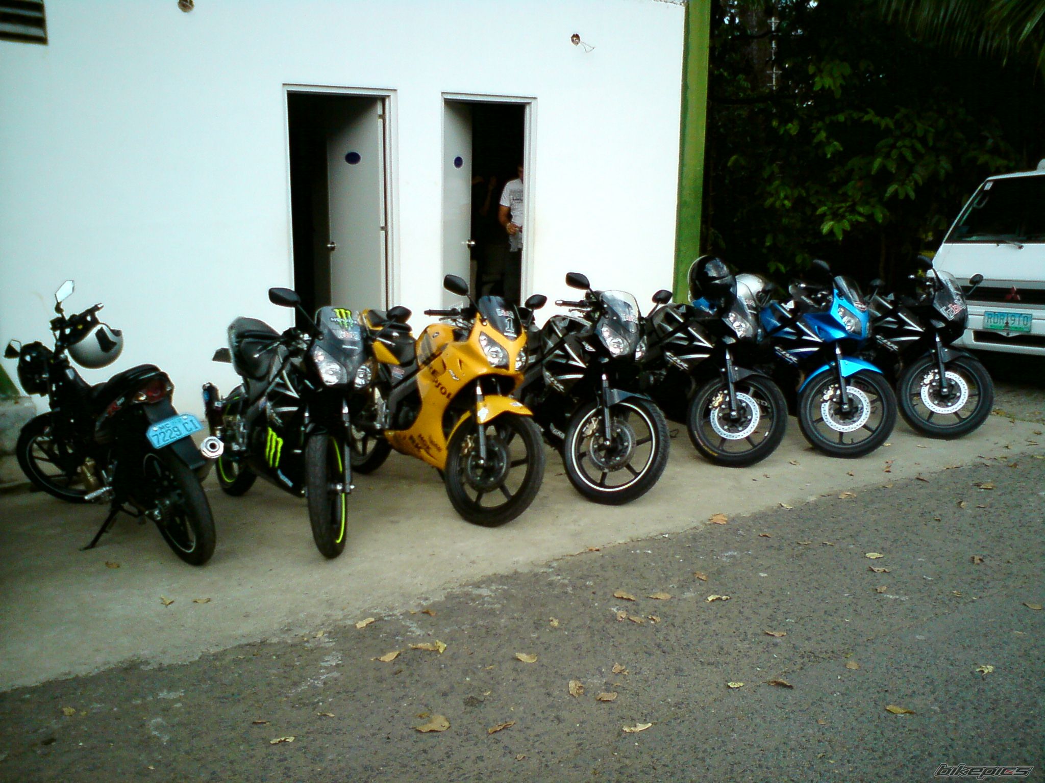 Photo 1914833