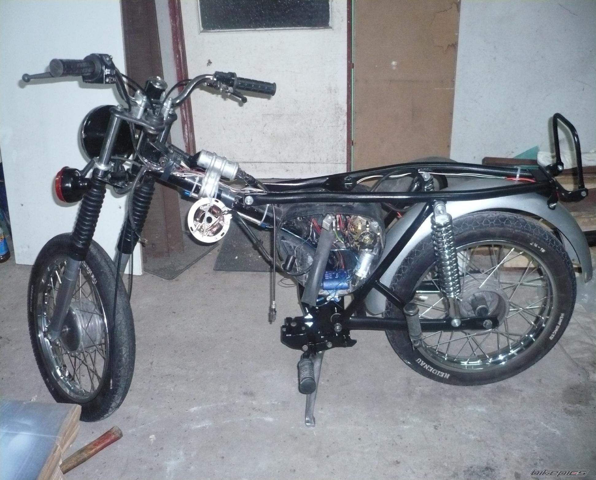 Photo 1914912
