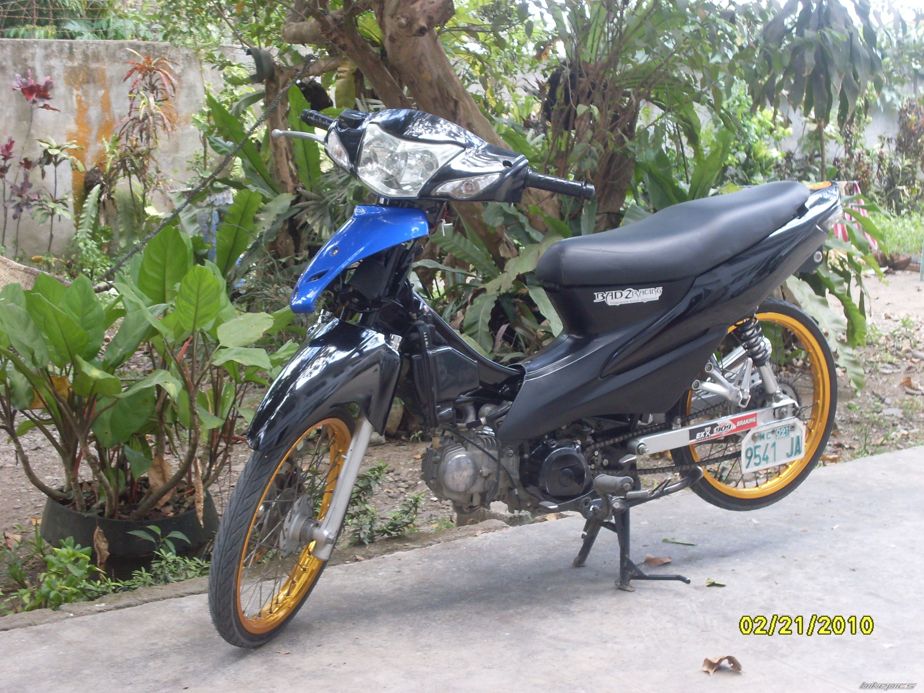 Photo 1915192