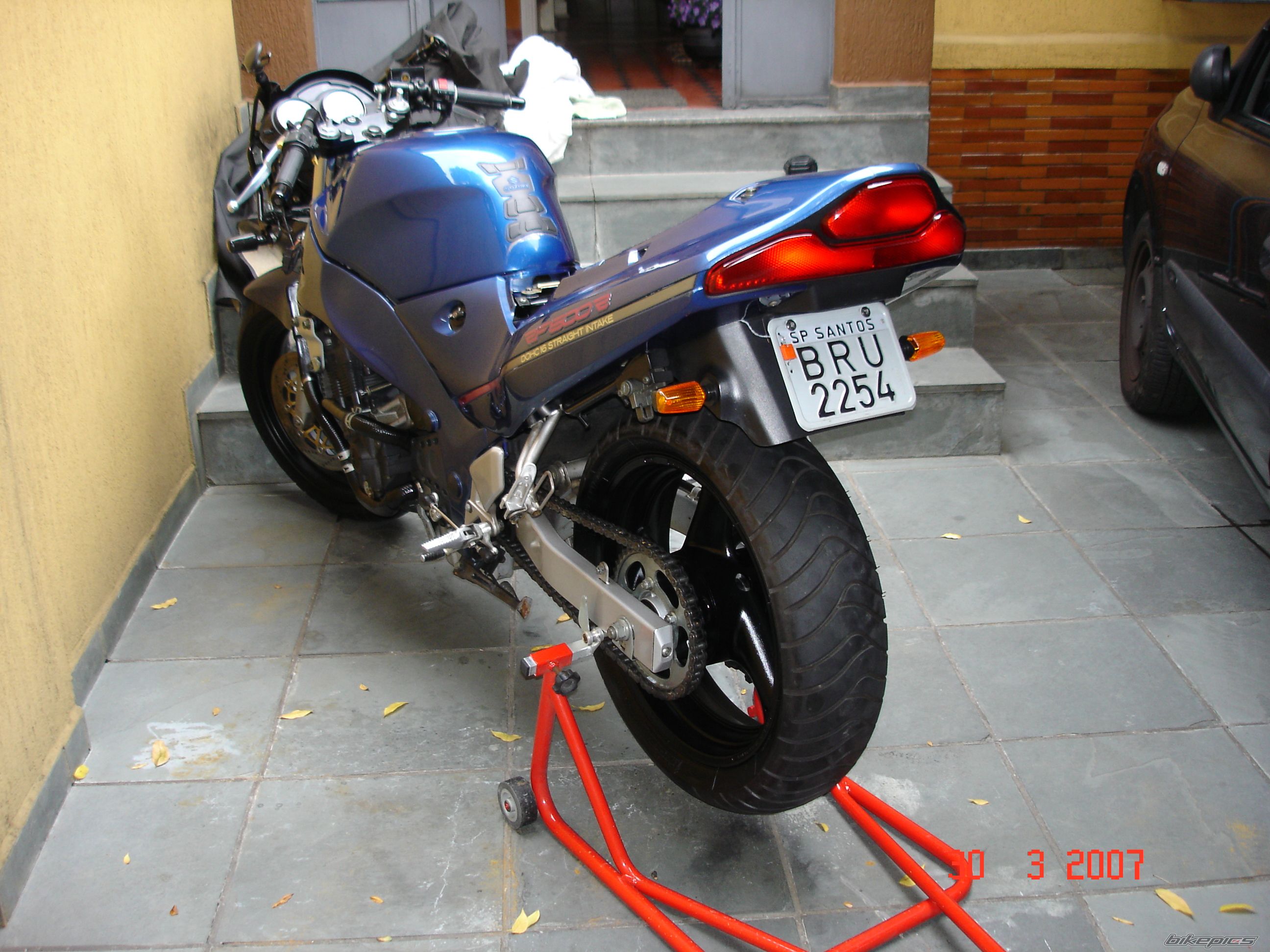 Photo 1915303