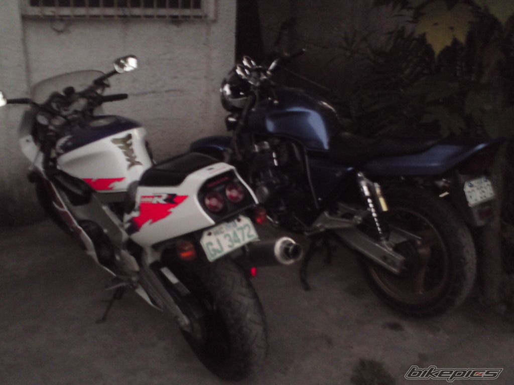 Photo 1915418