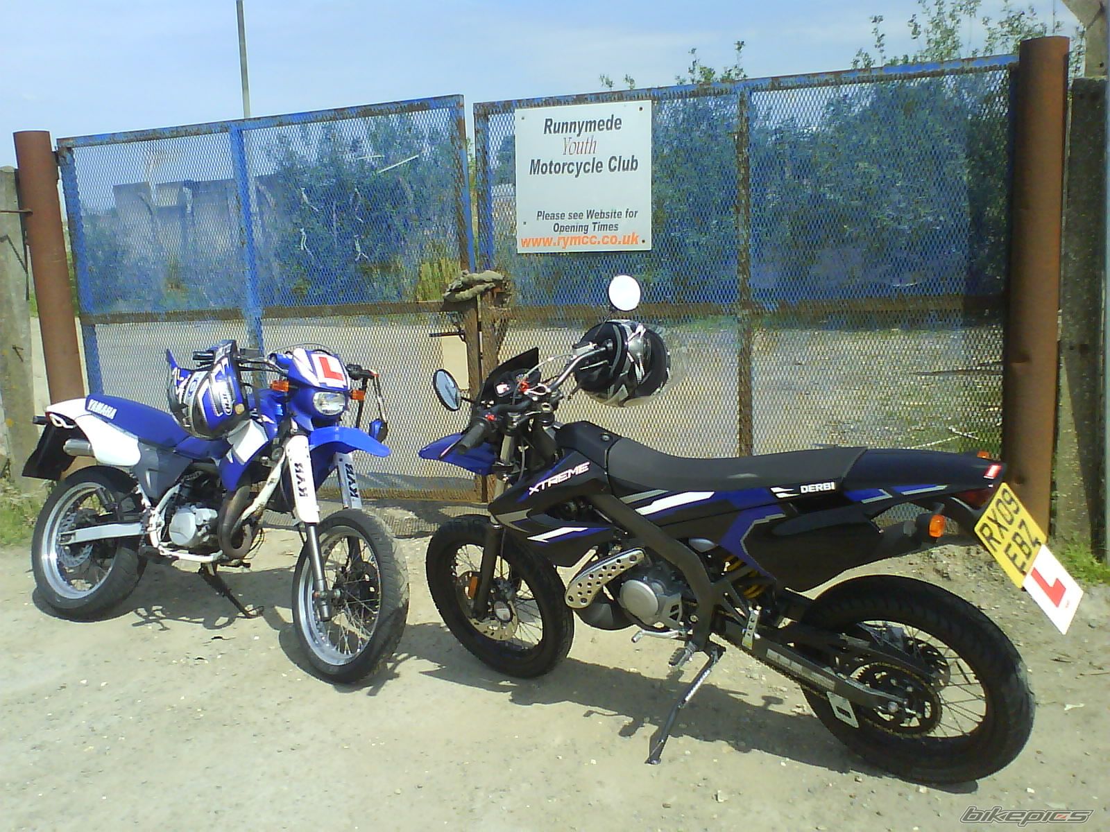Photo 1915507