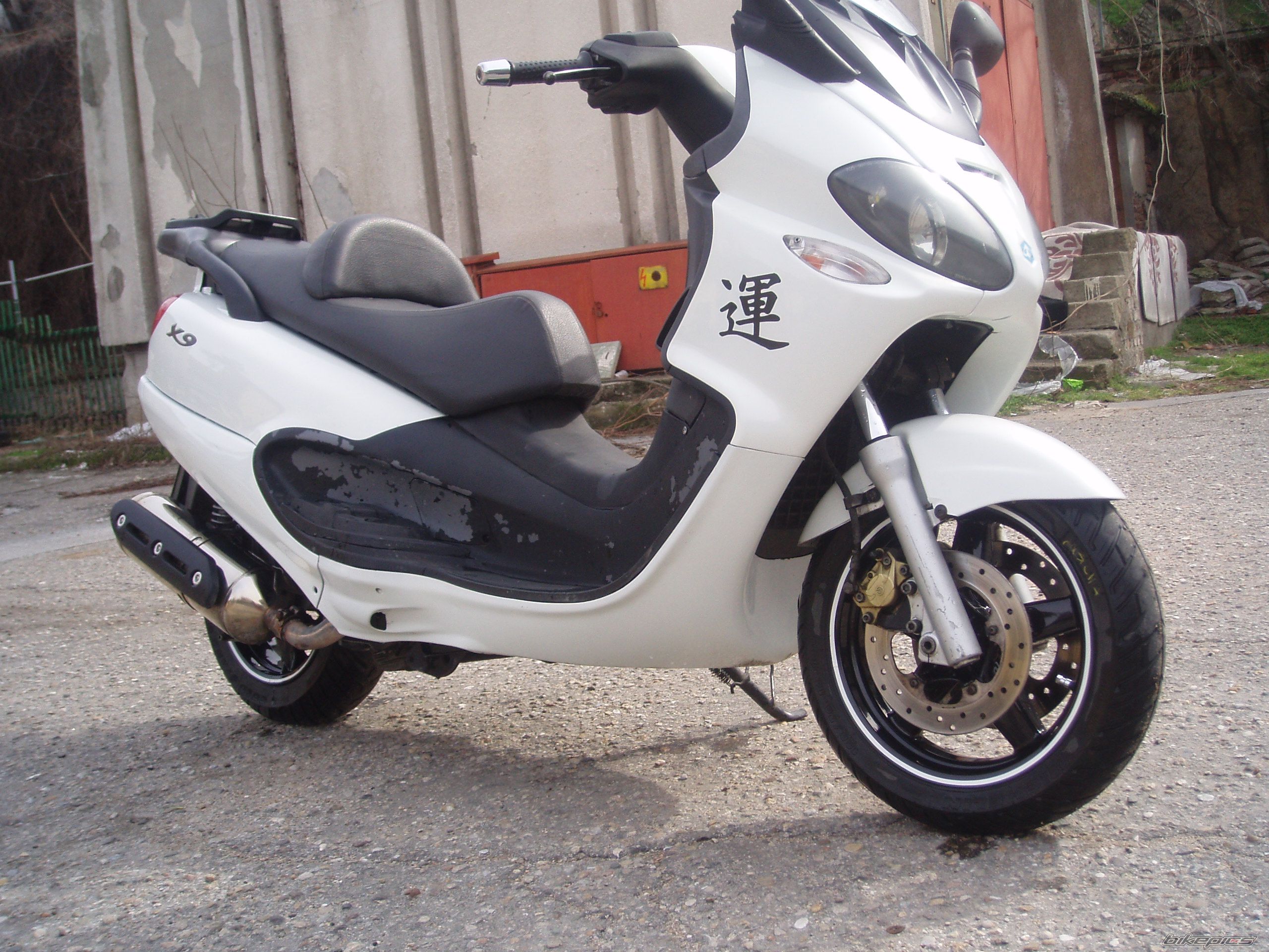 Bike Photo 1915822